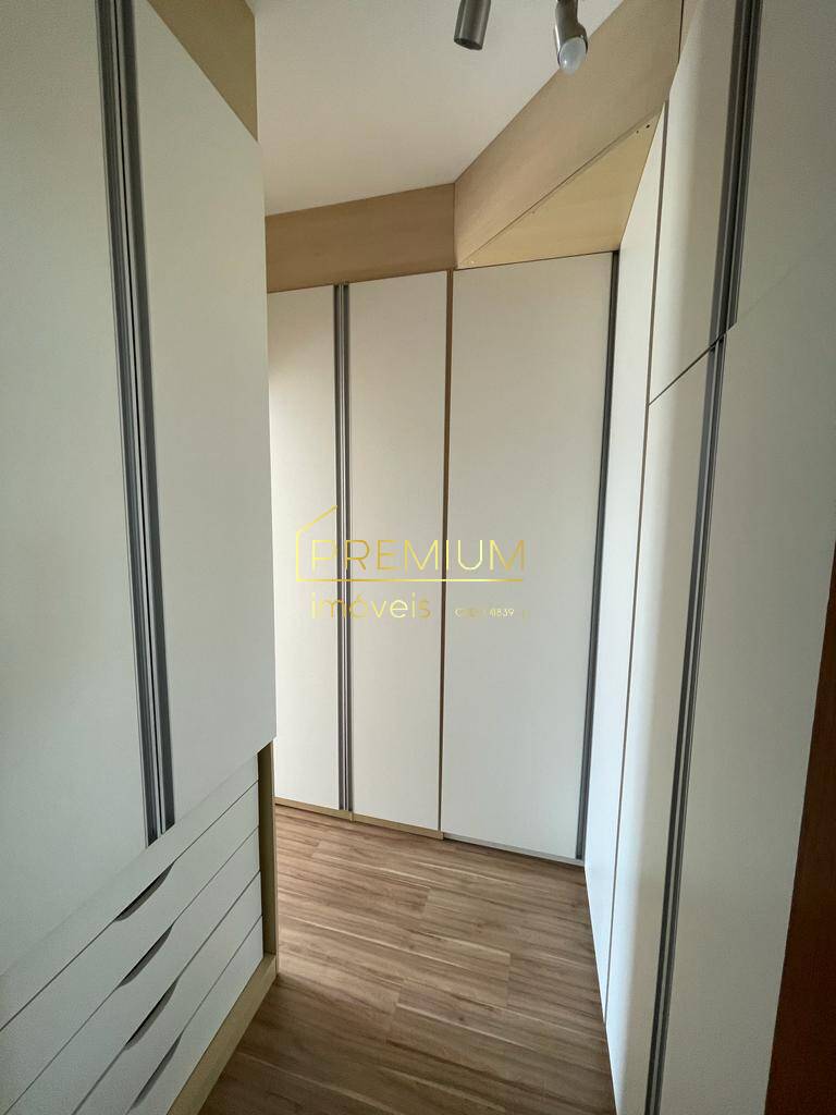 Casa à venda e aluguel com 5 quartos, 340m² - Foto 9
