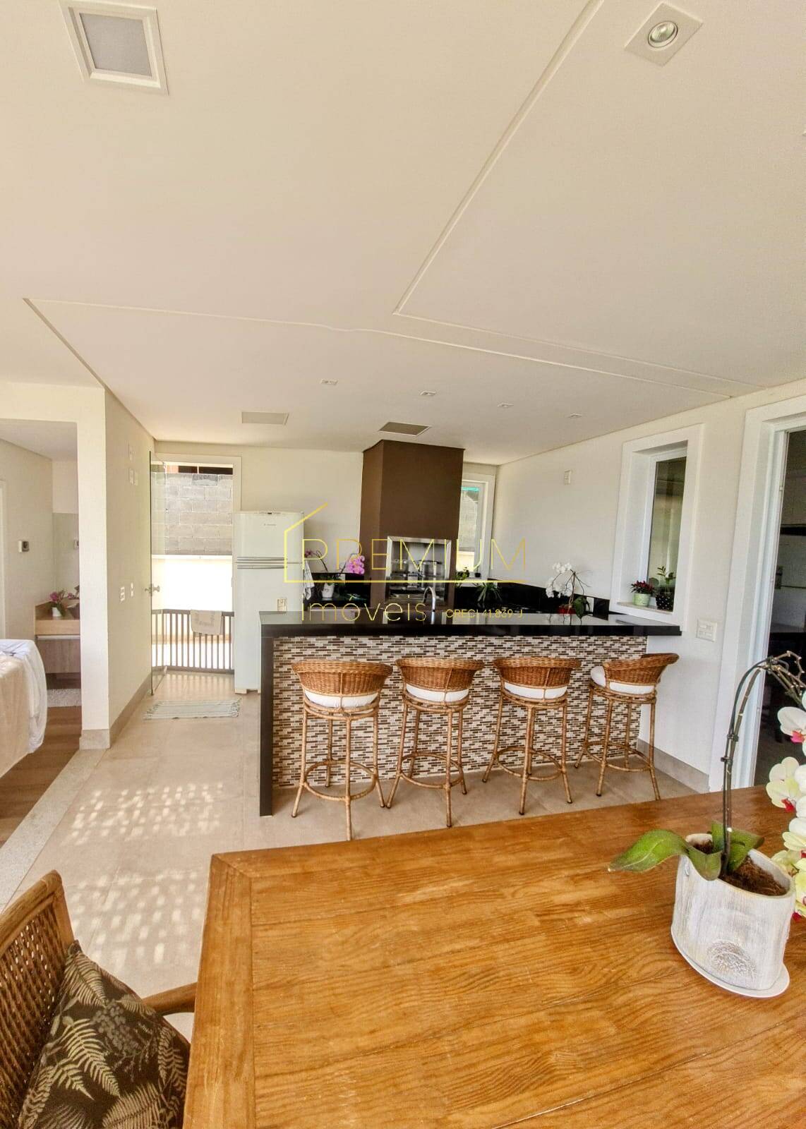 Casa, 3 quartos, 380 m² - Foto 1