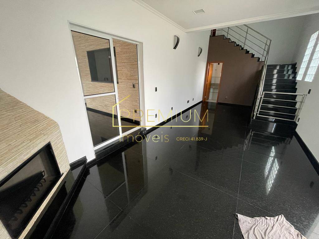 Casa, 5 quartos, 259 m² - Foto 4