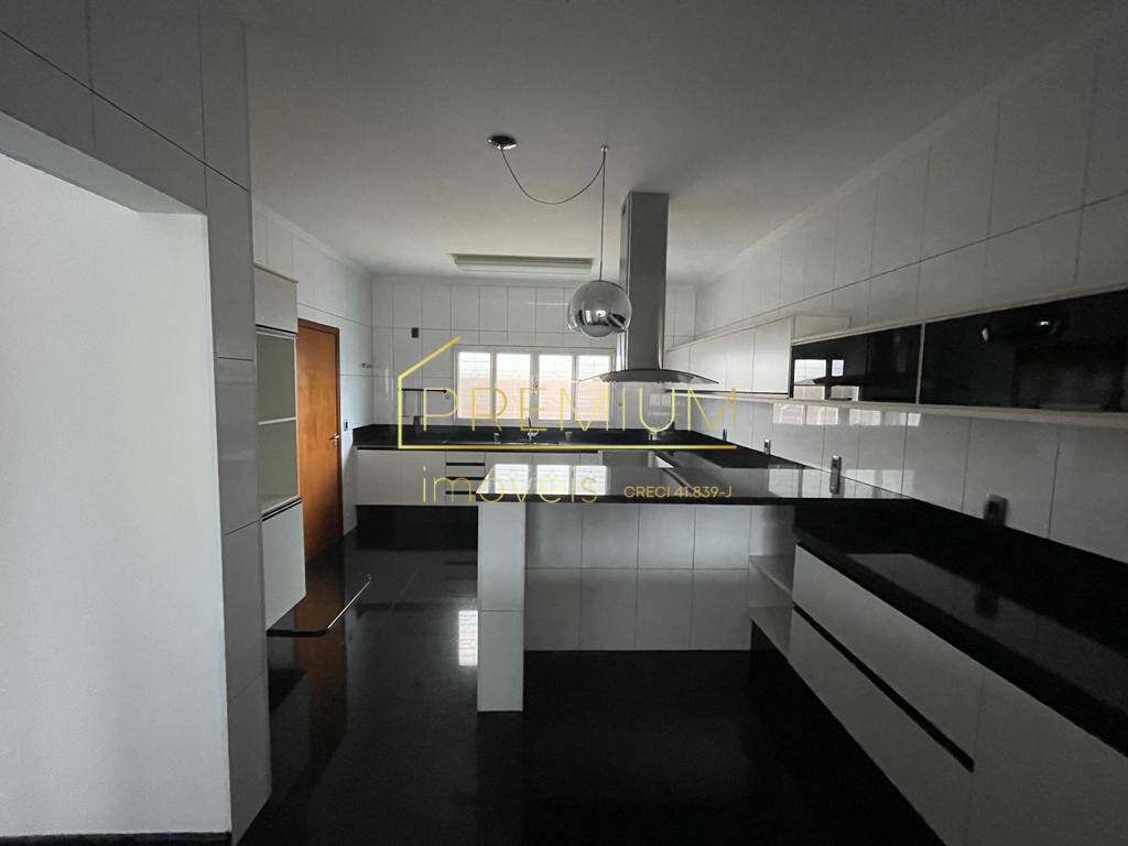 Casa, 5 quartos, 259 m² - Foto 9