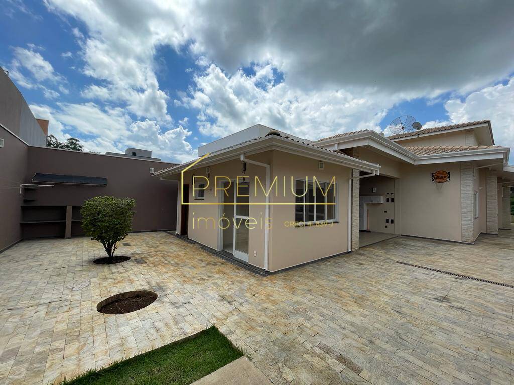 Casa, 5 quartos, 259 m² - Foto 1