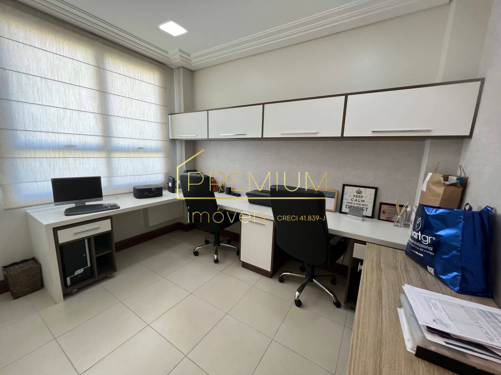 Casa, 4 quartos, 390 m² - Foto 38