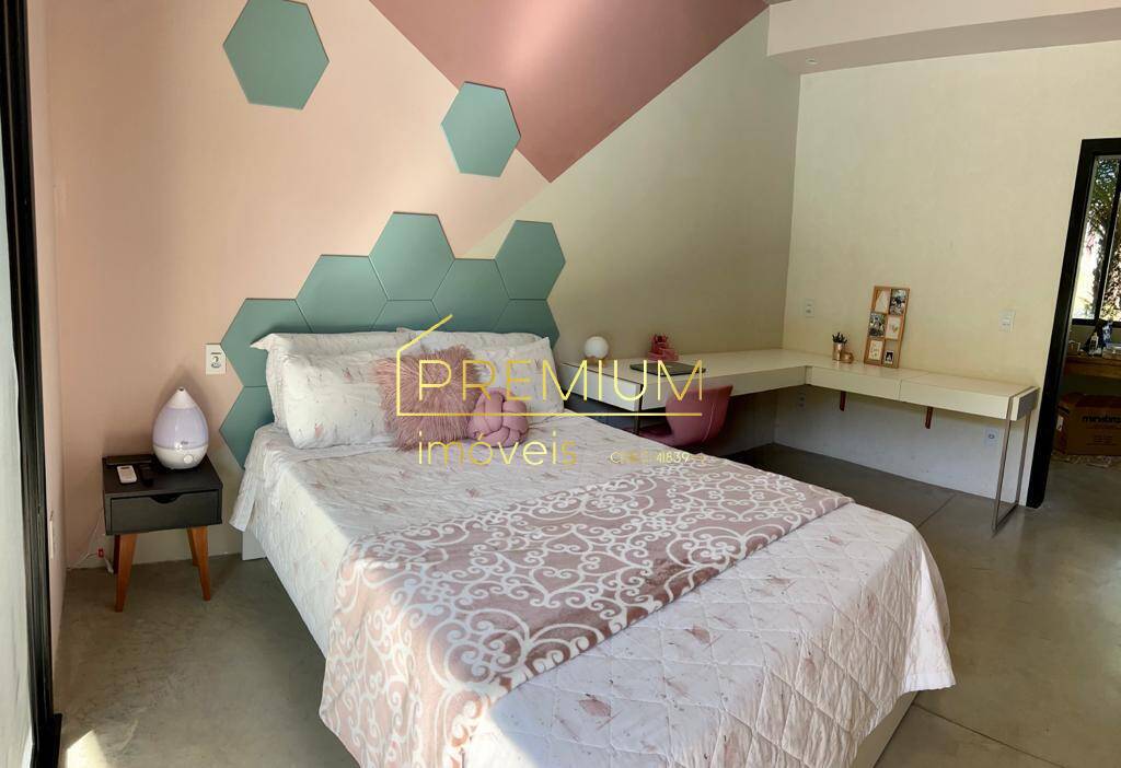 Casa à venda e aluguel com 4 quartos, 600m² - Foto 19