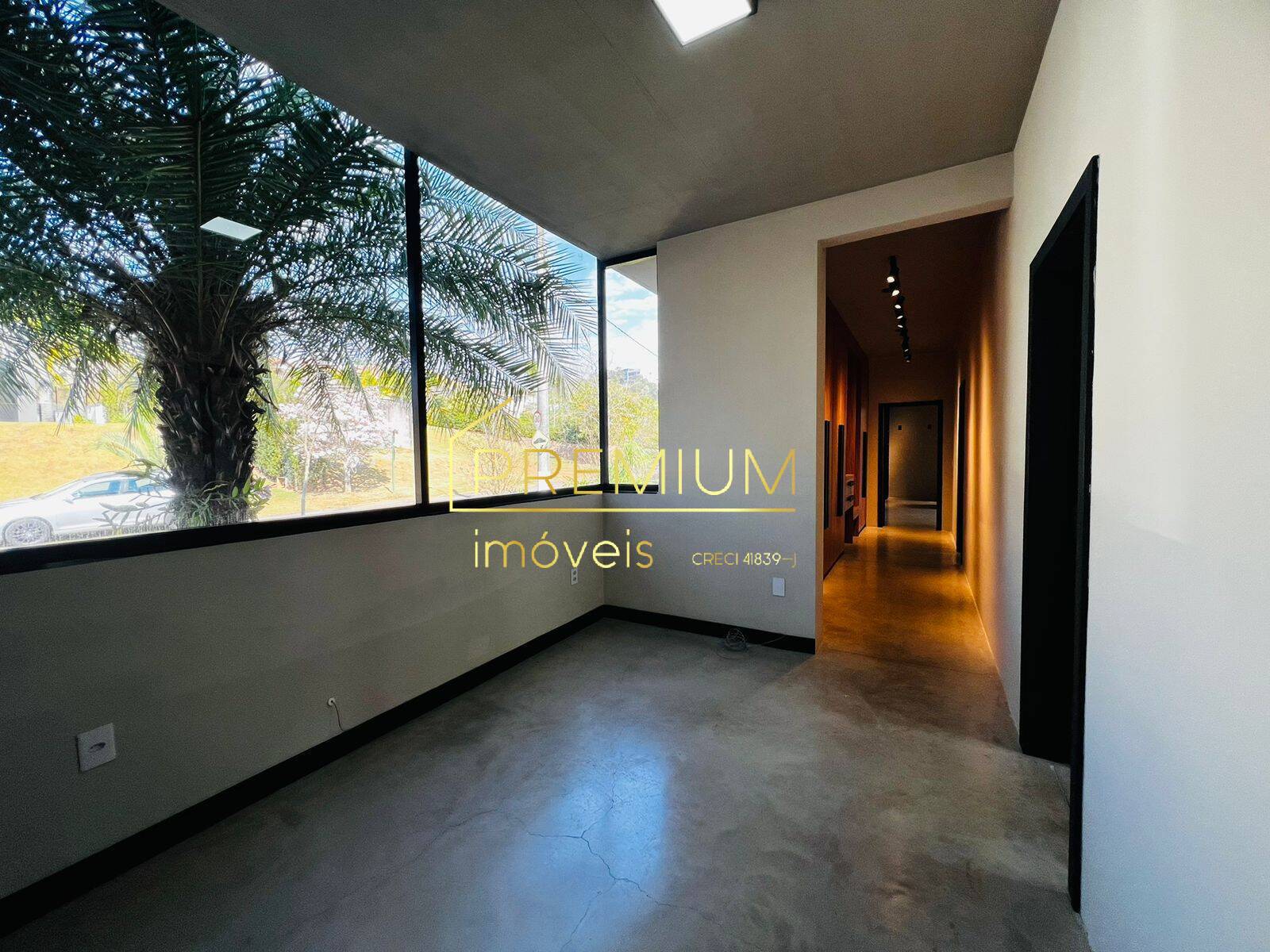 Casa à venda e aluguel com 4 quartos, 600m² - Foto 21