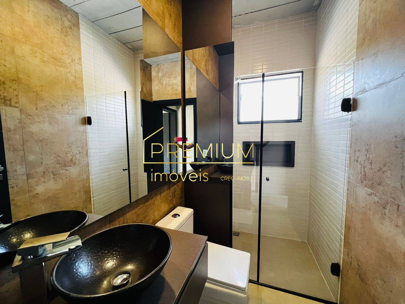 Casa à venda e aluguel com 4 quartos, 600m² - Foto 32