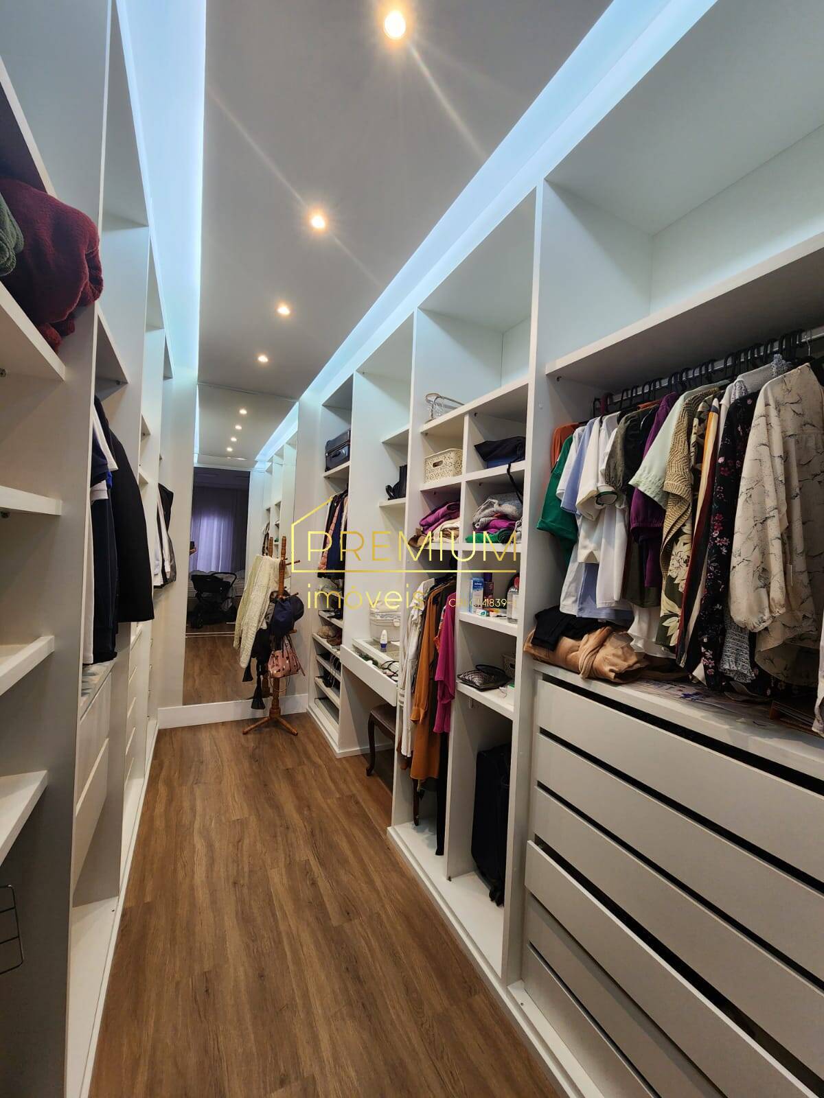 Casa, 3 quartos, 230 m² - Foto 7