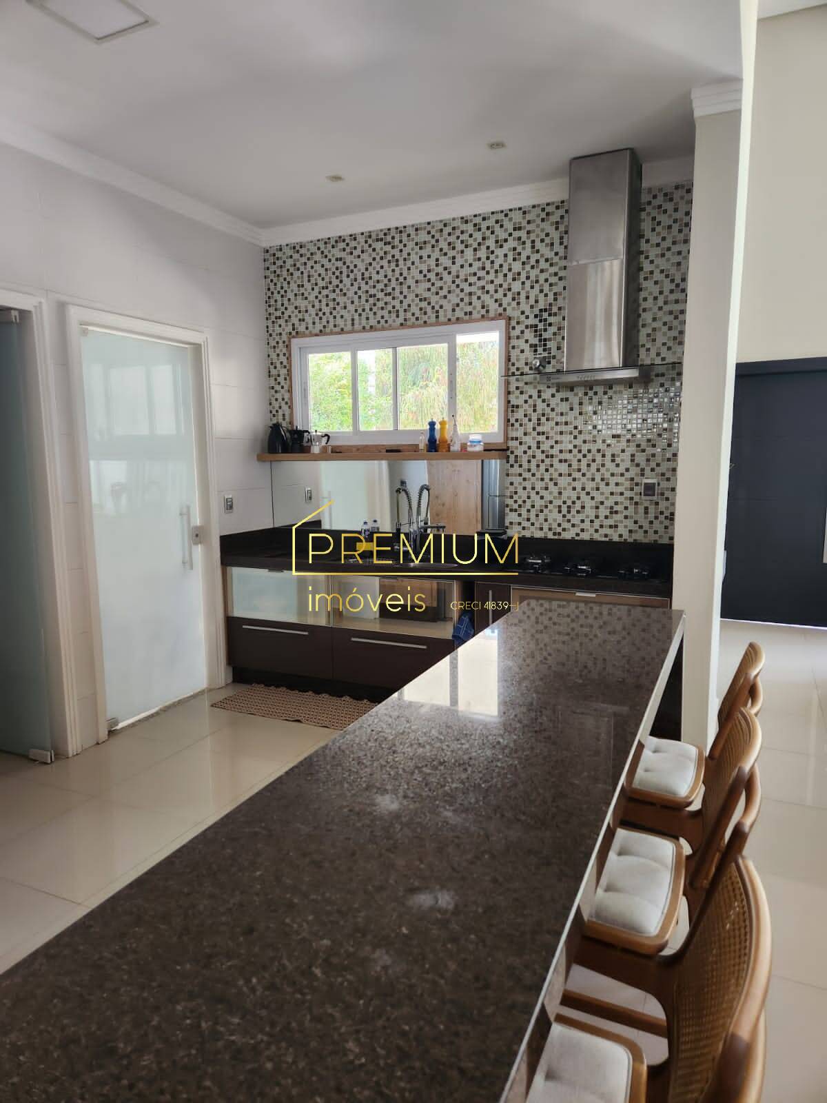 Casa, 3 quartos, 230 m² - Foto 15