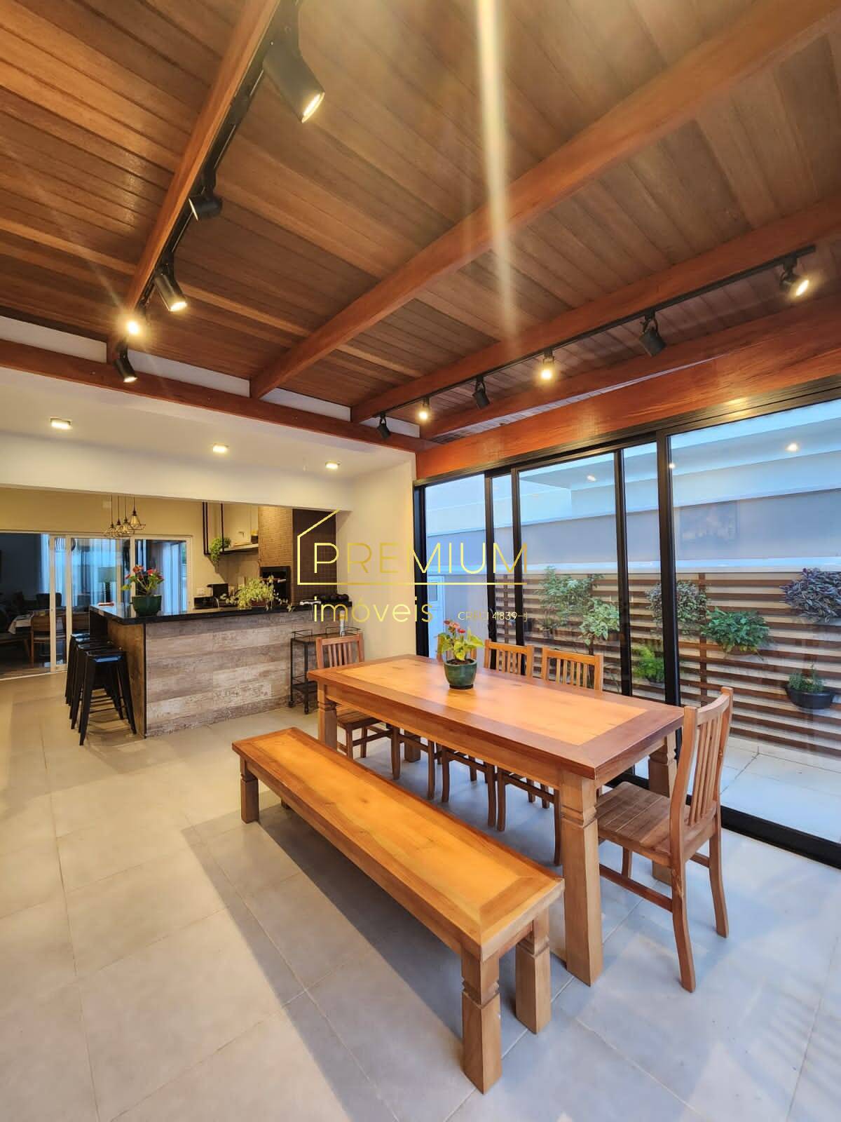 Casa, 3 quartos, 230 m² - Foto 19