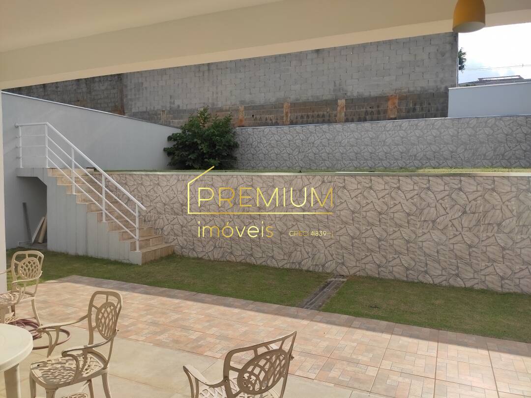 Casa à venda e aluguel com 3 quartos, 252m² - Foto 6