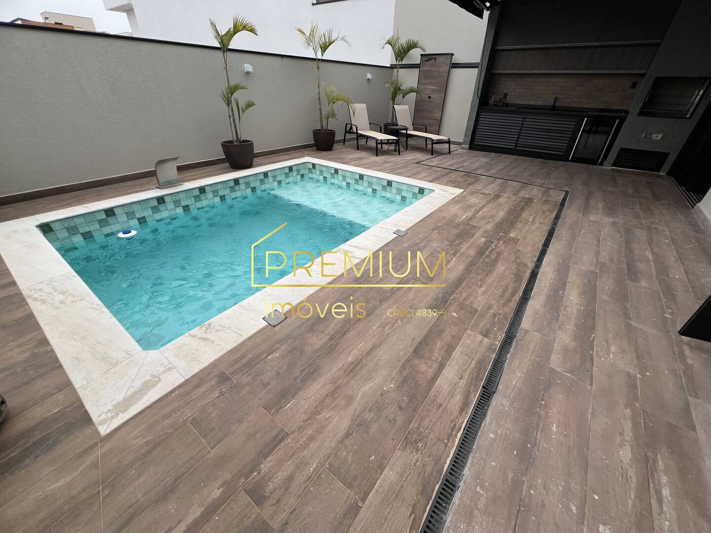 Casa à venda com 3 quartos, 196m² - Foto 28