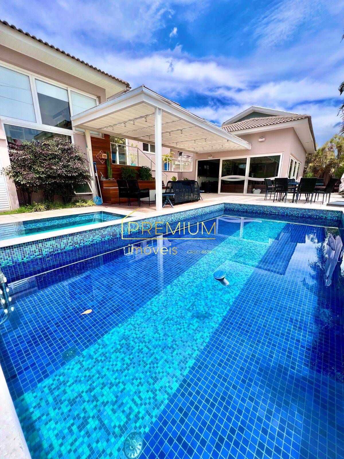 Casa à venda com 4 quartos, 618m² - Foto 7