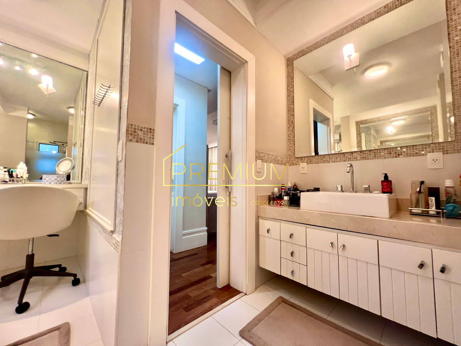 Casa à venda com 4 quartos, 618m² - Foto 30