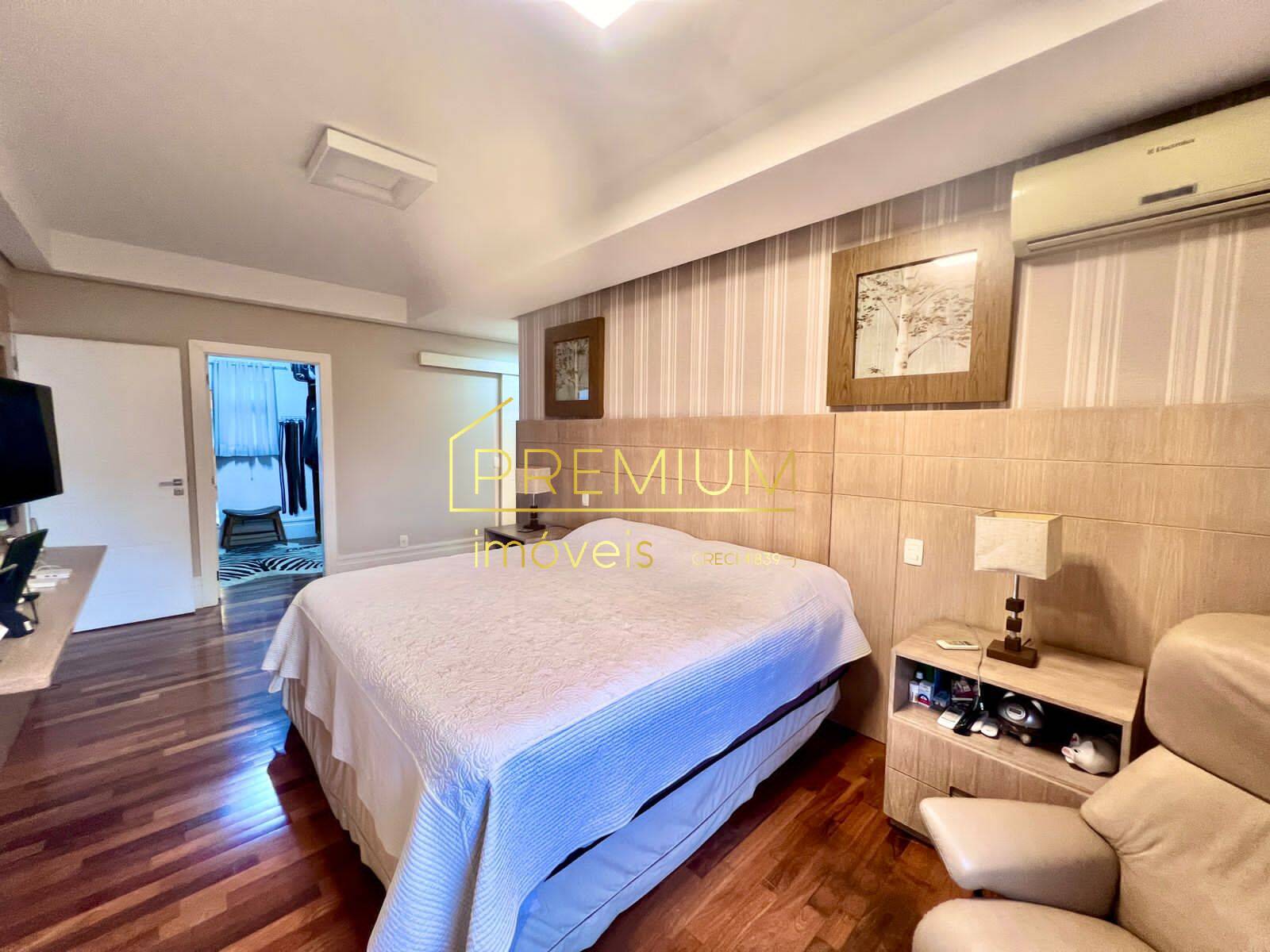 Casa à venda com 4 quartos, 618m² - Foto 31