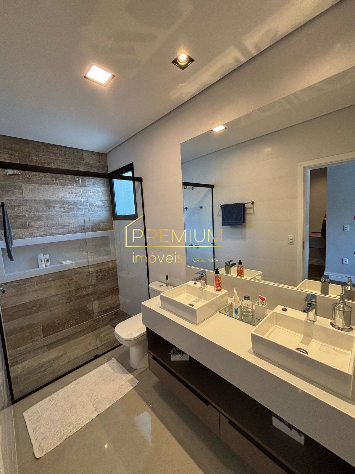 Casa à venda com 3 quartos, 298m² - Foto 19