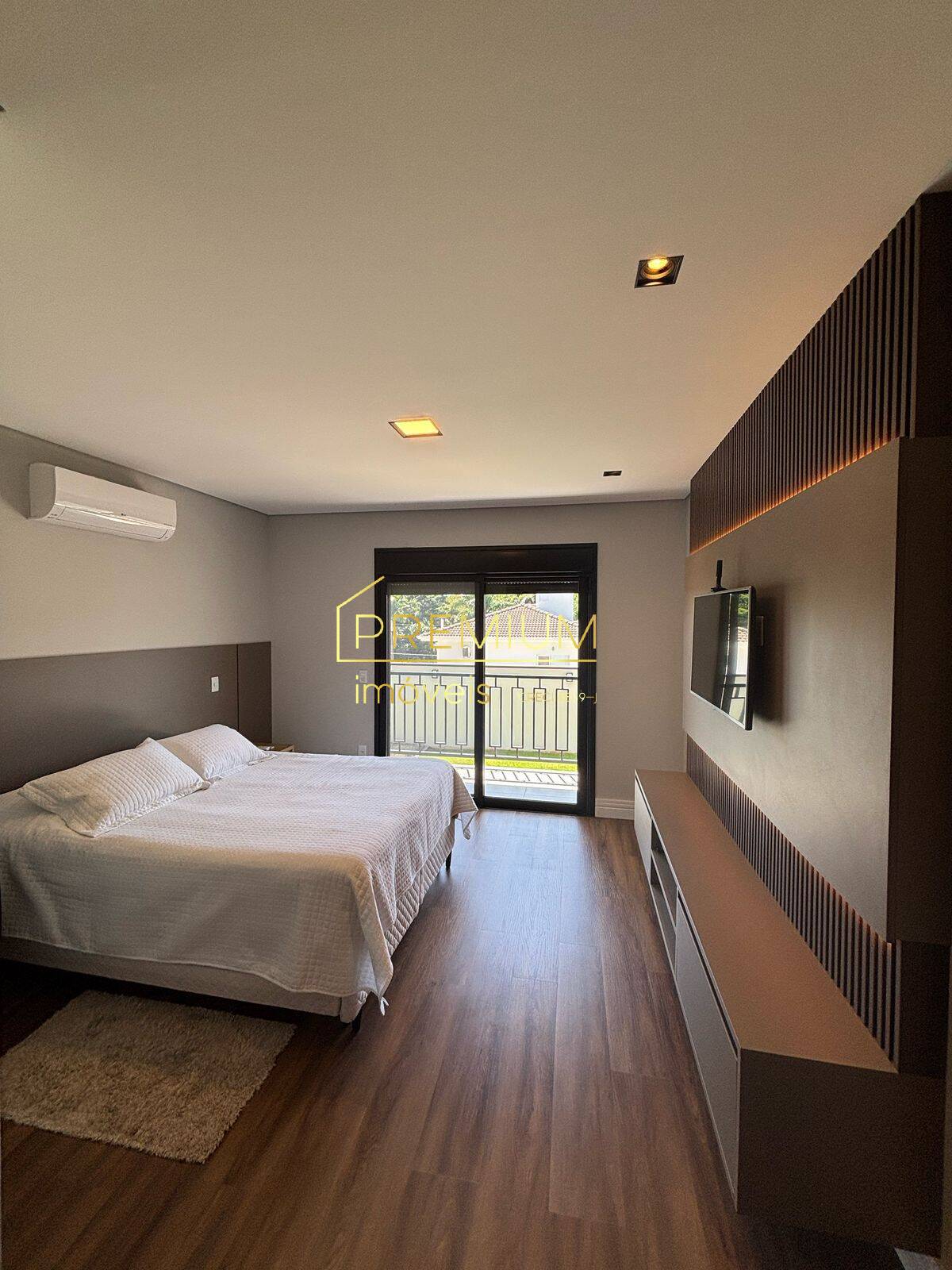 Casa à venda com 3 quartos, 298m² - Foto 21