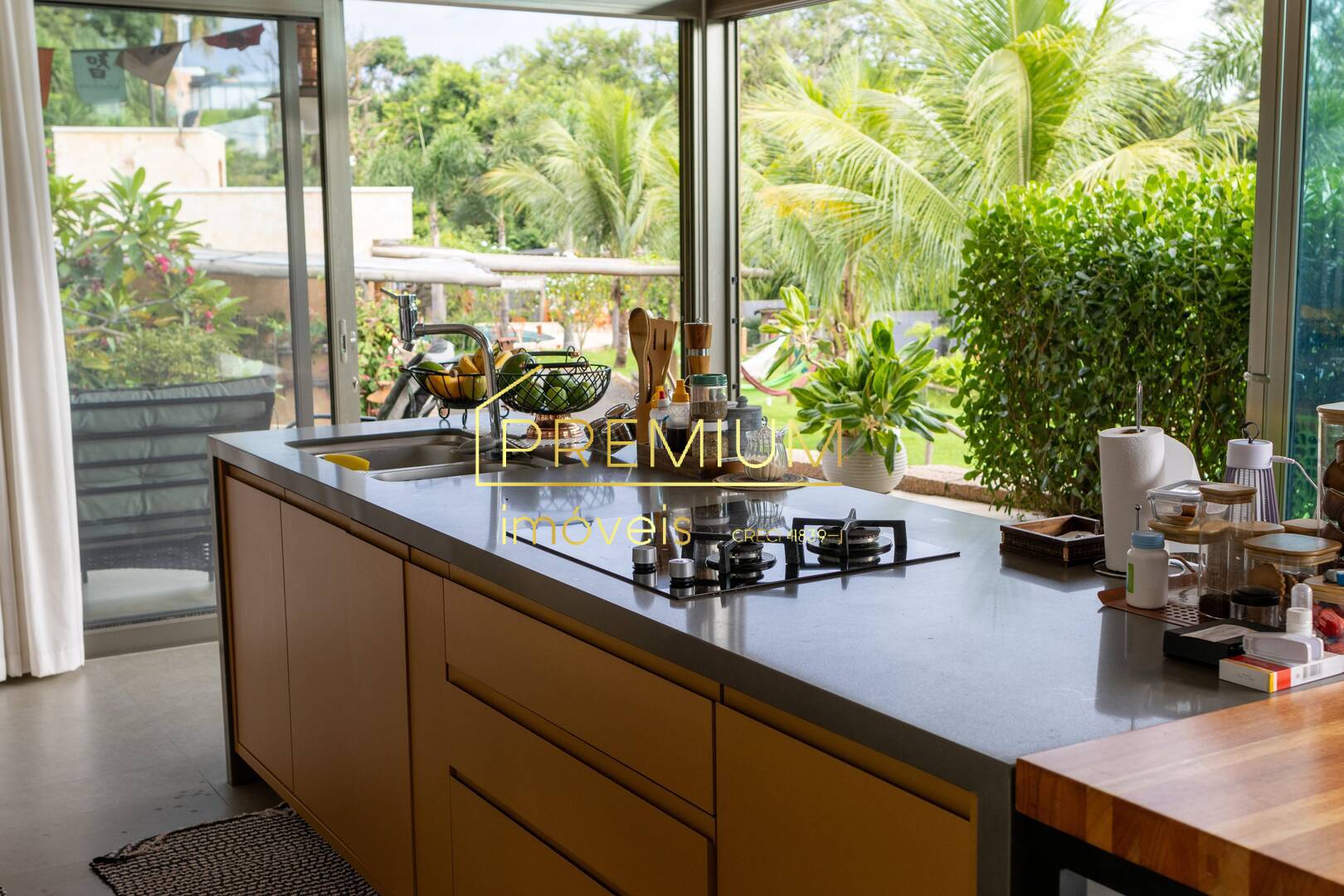 Casa de Condomínio à venda com 3 quartos, 240m² - Foto 12