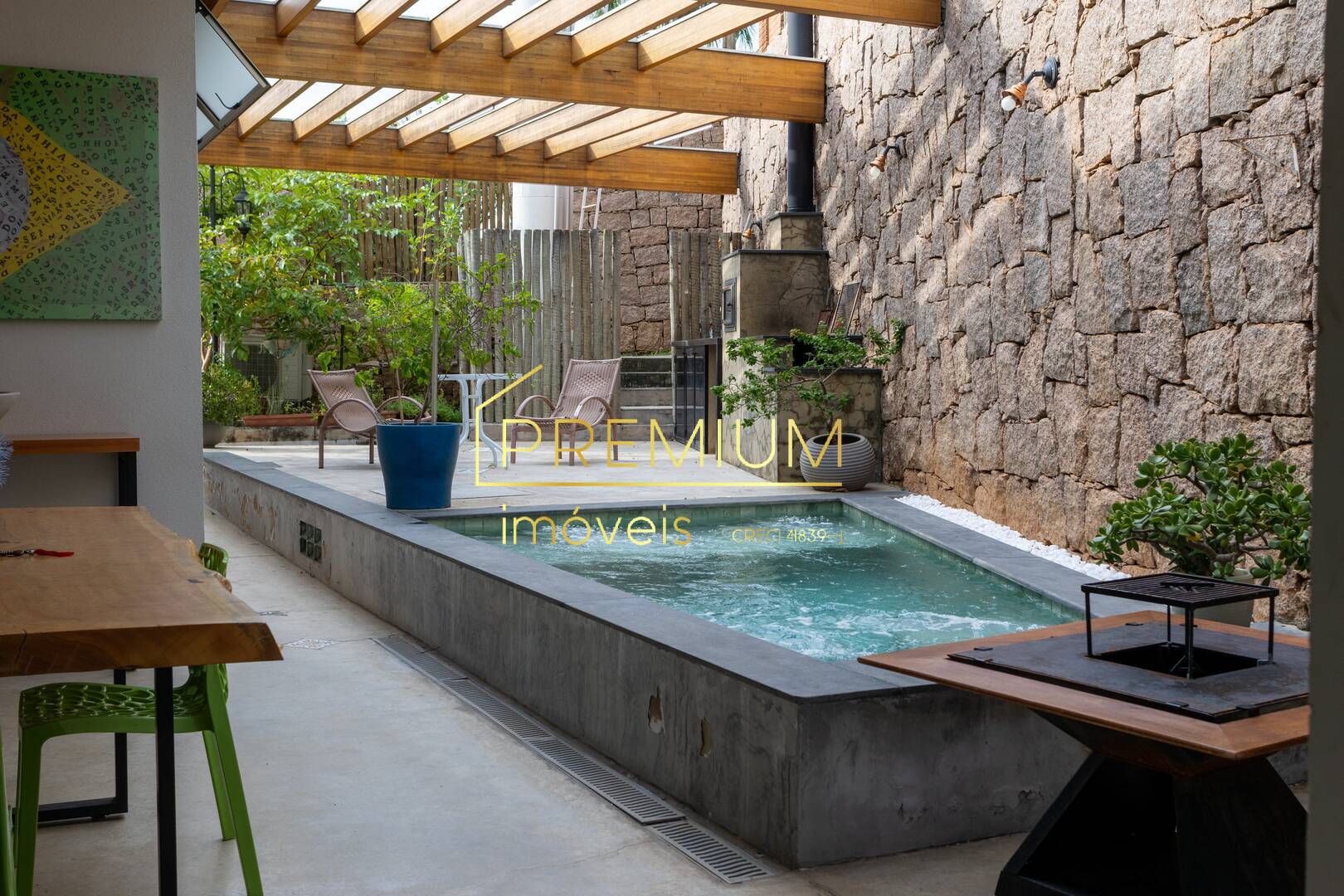 Casa de Condomínio à venda com 3 quartos, 240m² - Foto 10