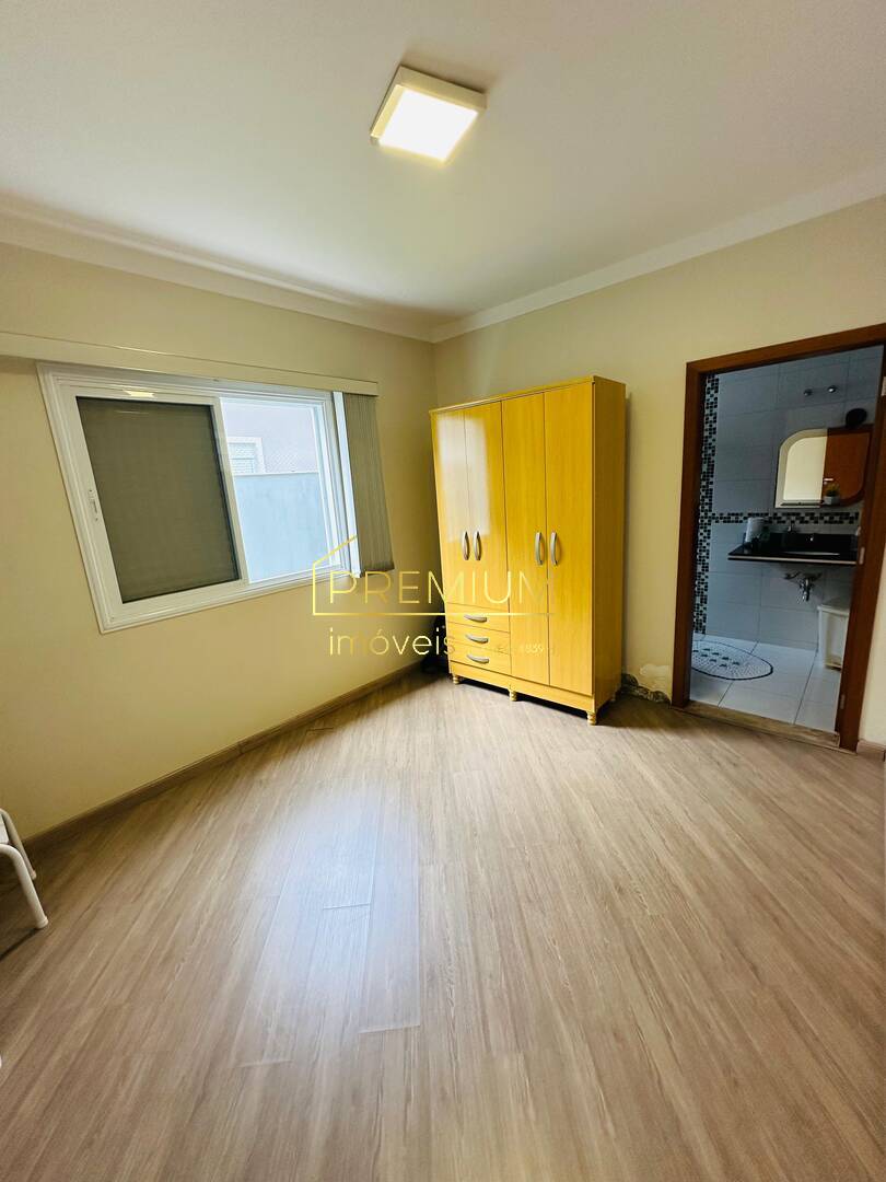 Casa à venda com 3 quartos, 346m² - Foto 12