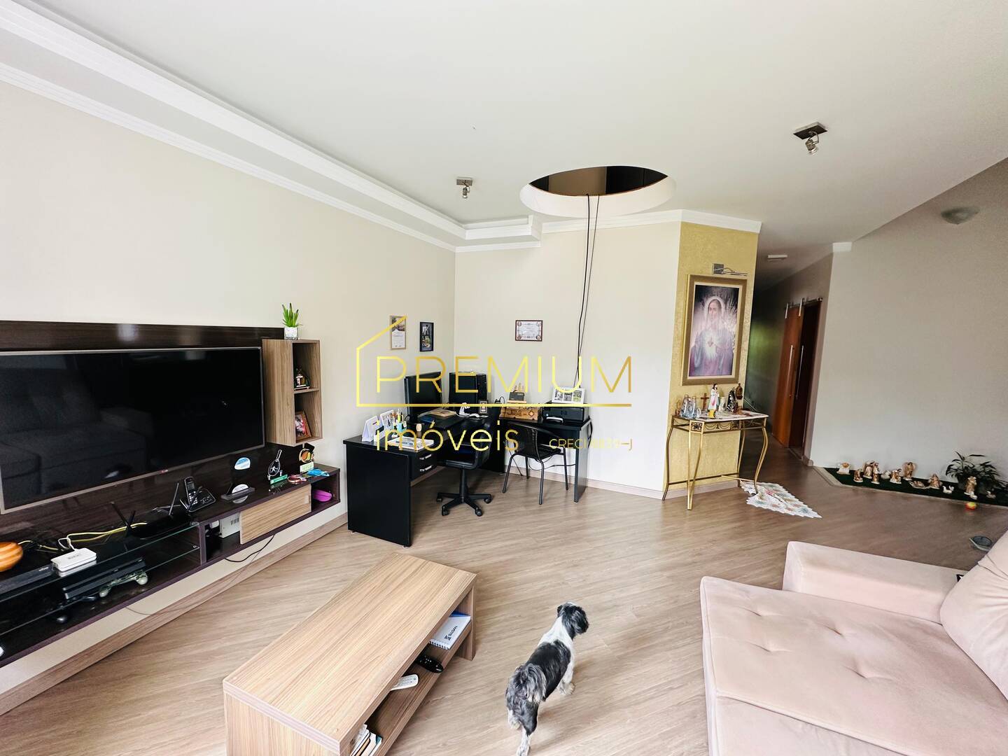 Casa à venda com 3 quartos, 346m² - Foto 2