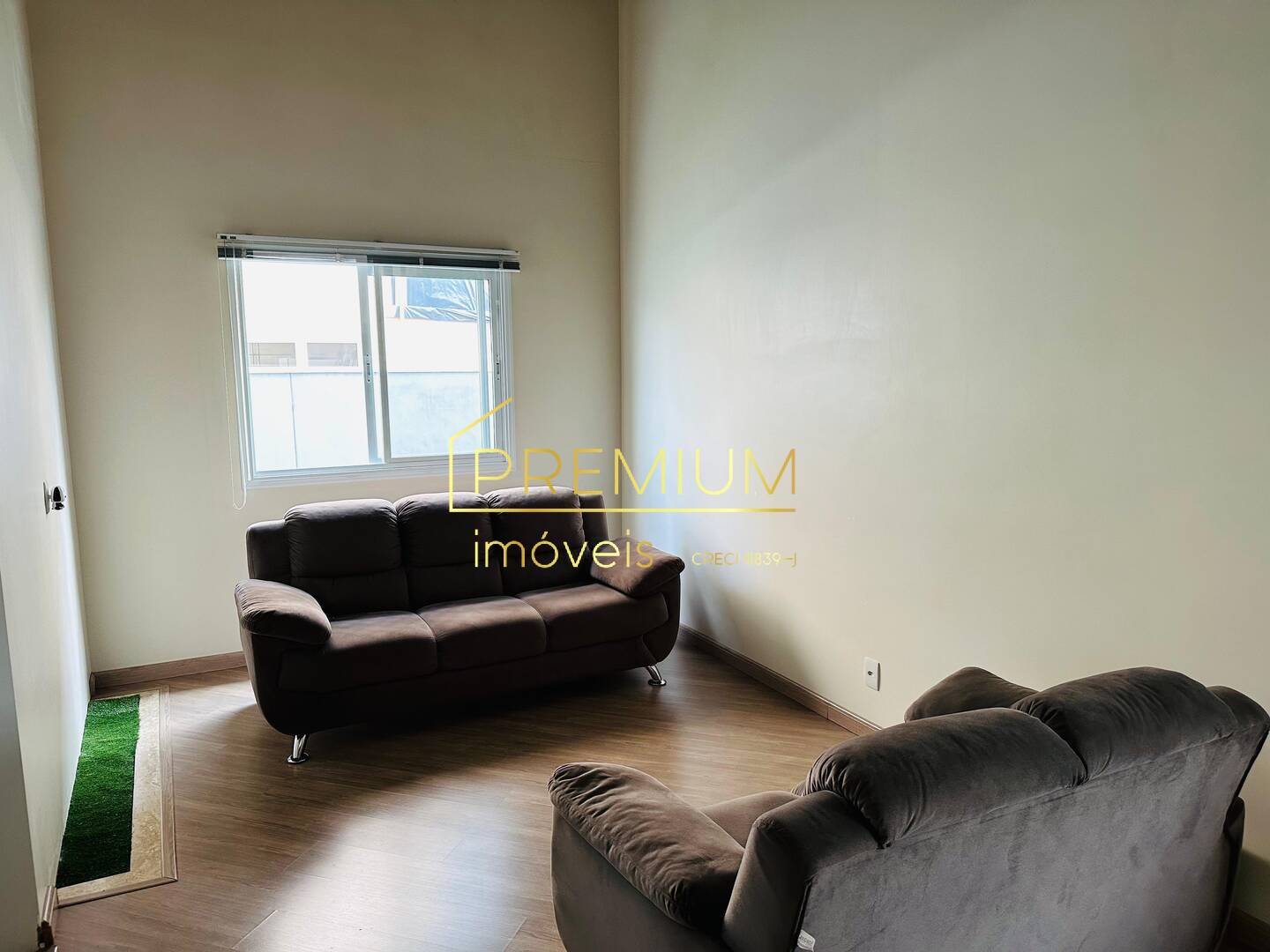 Casa à venda com 3 quartos, 346m² - Foto 4