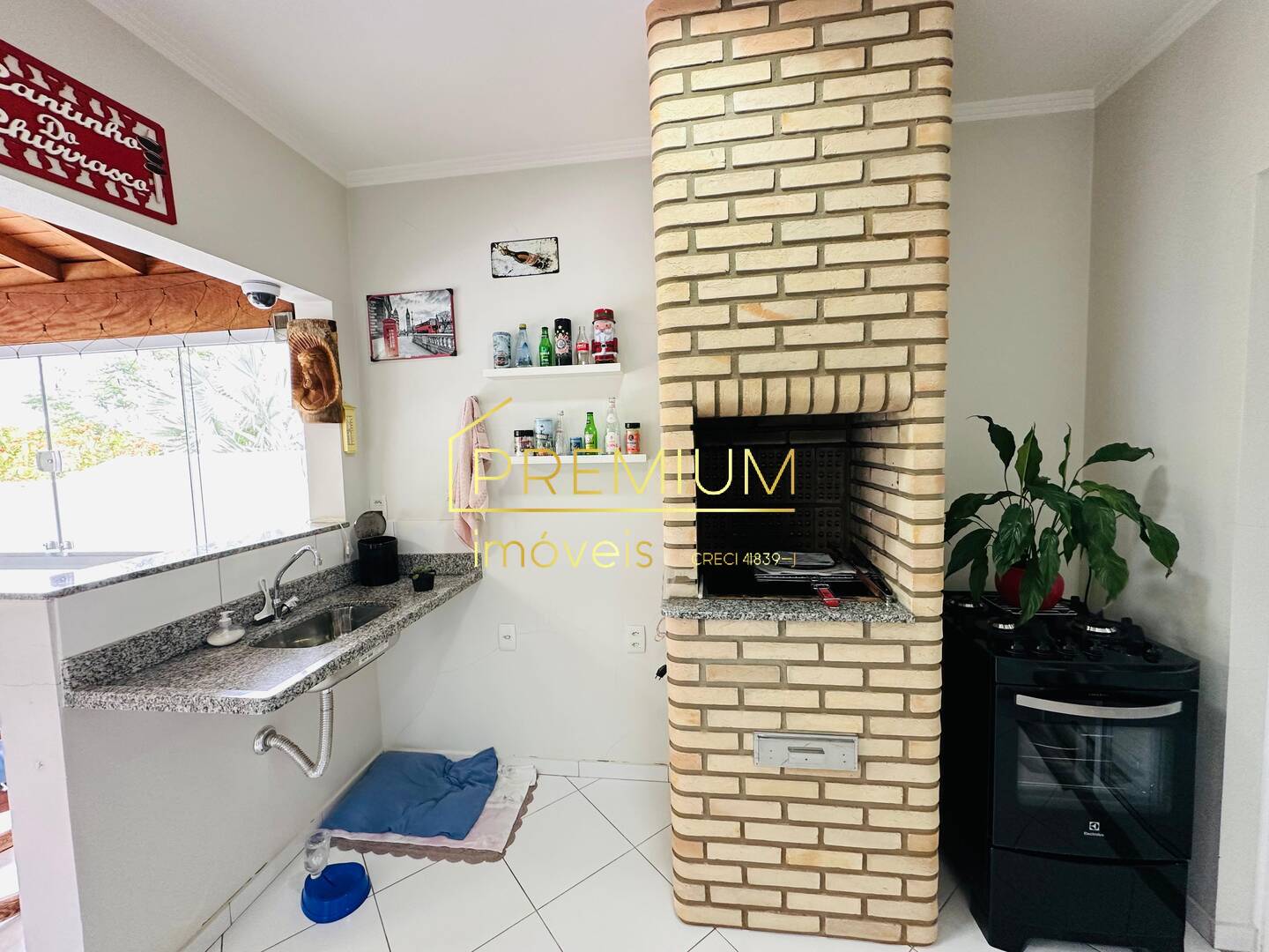 Casa à venda com 3 quartos, 346m² - Foto 7