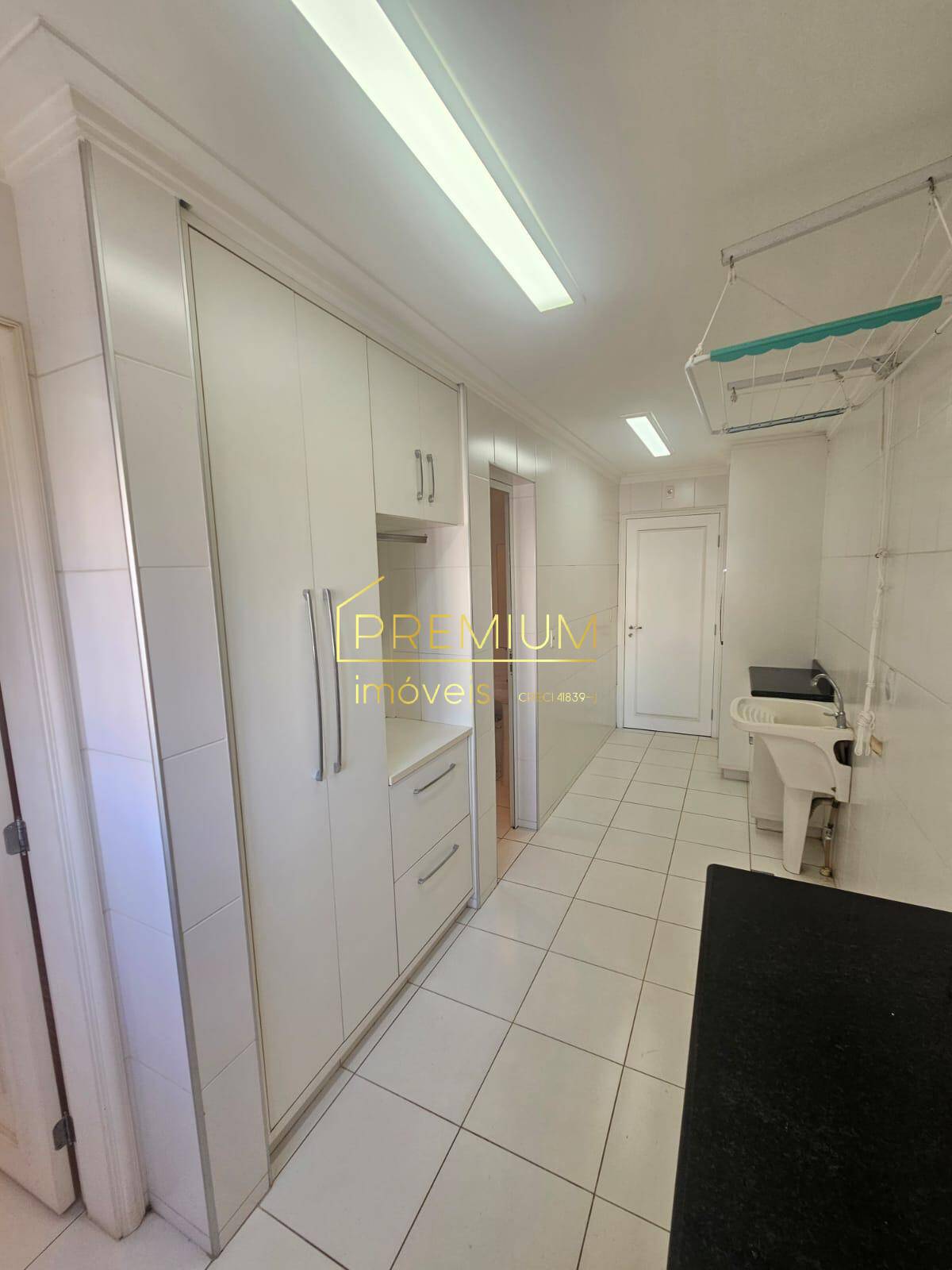 Apartamento à venda e aluguel com 3 quartos, 157m² - Foto 10
