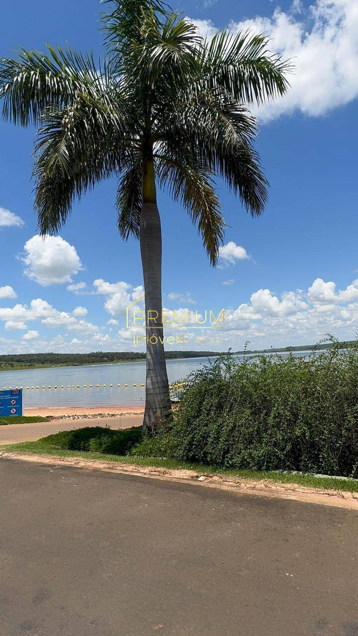 Casa à venda com 4 quartos, 240m² - Foto 19