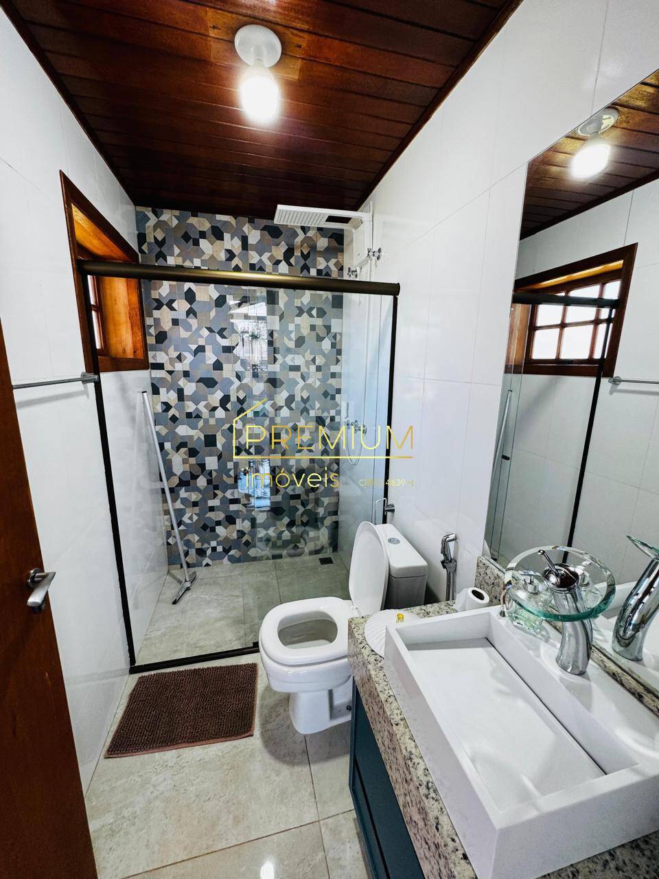Casa à venda com 4 quartos, 240m² - Foto 14