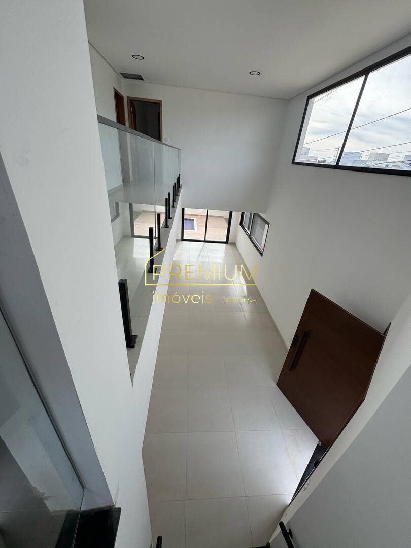 Casa à venda com 3 quartos, 300m² - Foto 5