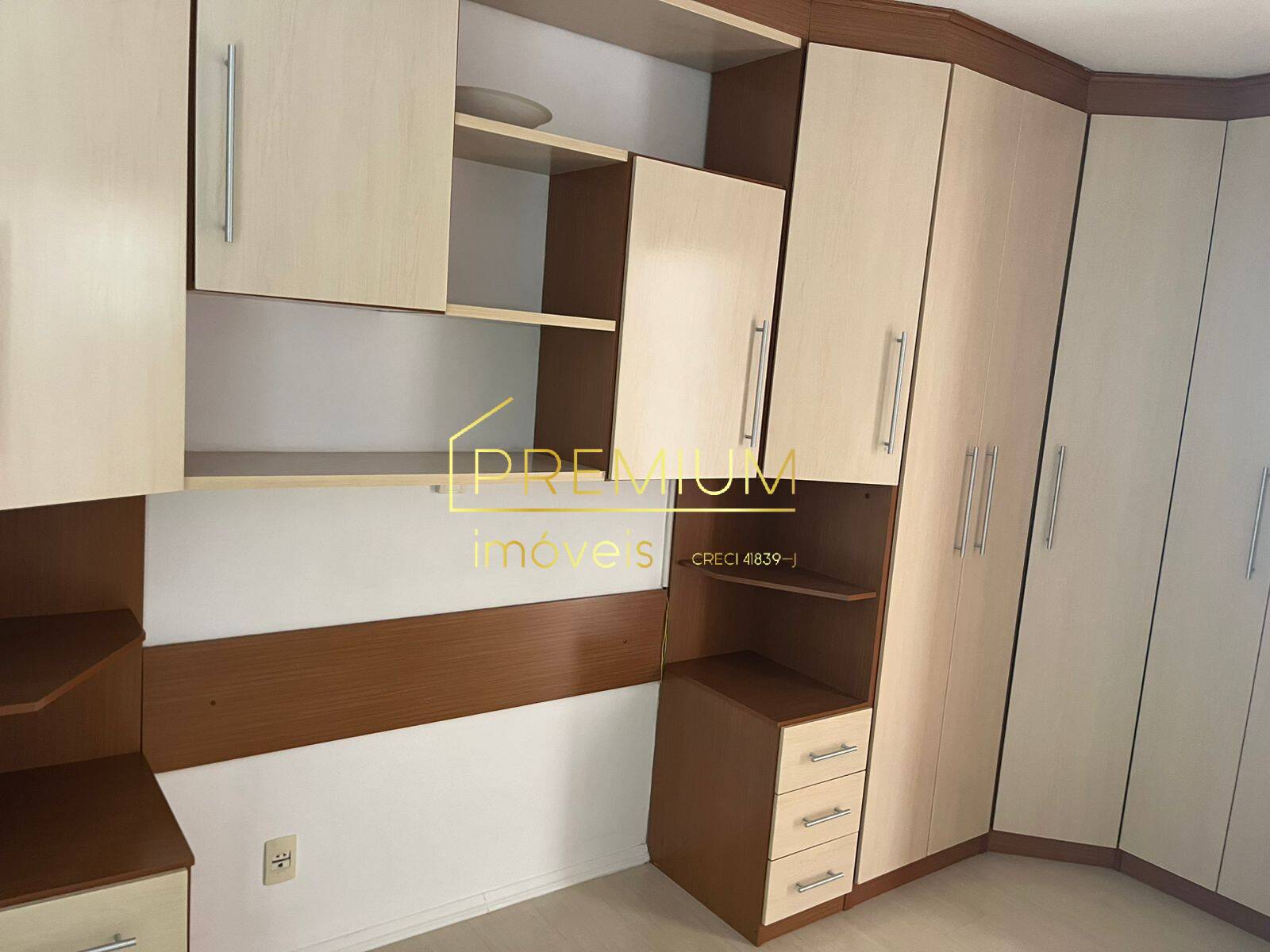 Apartamento à venda com 2 quartos, 58m² - Foto 6