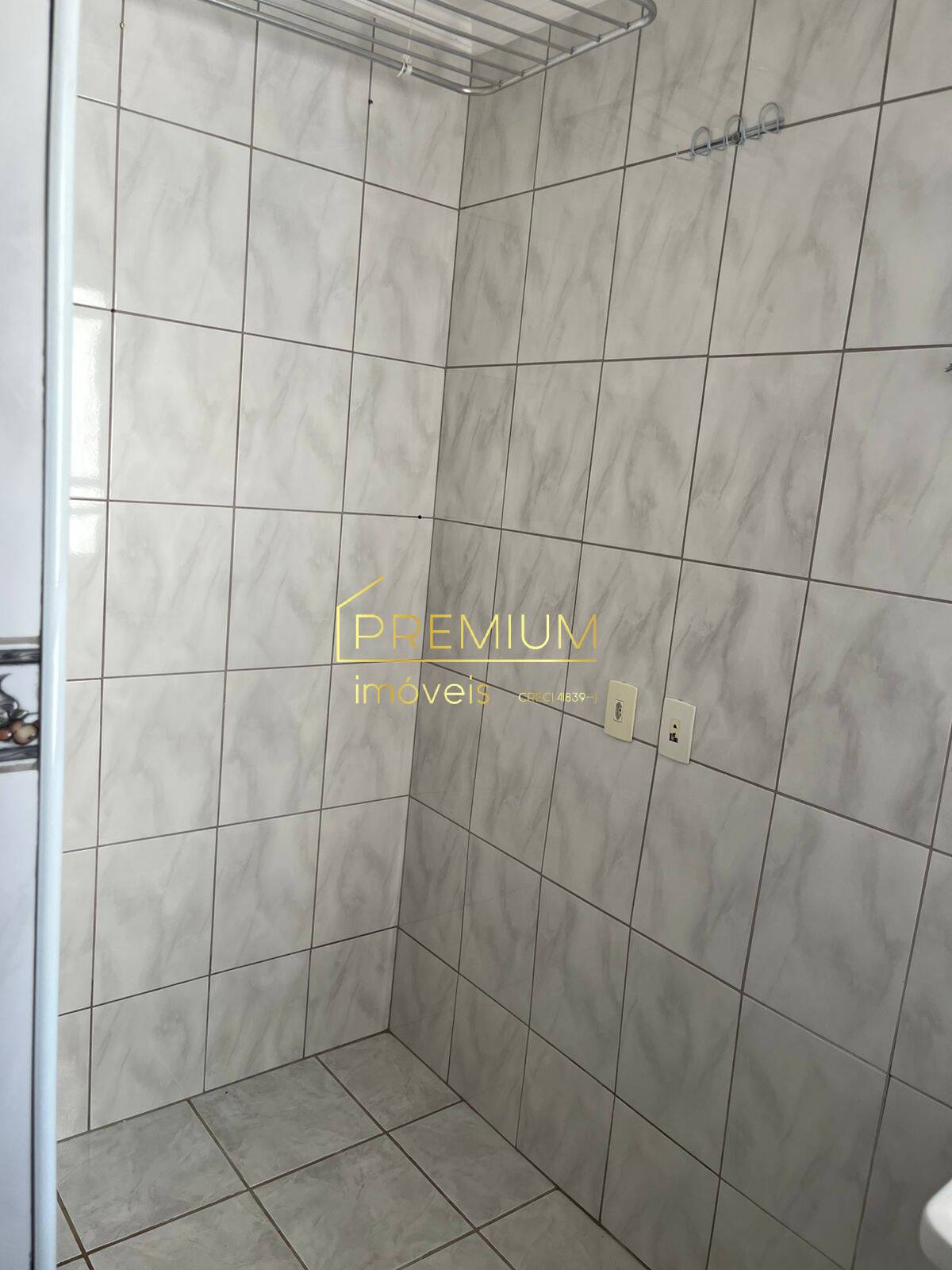 Apartamento à venda com 2 quartos, 58m² - Foto 15