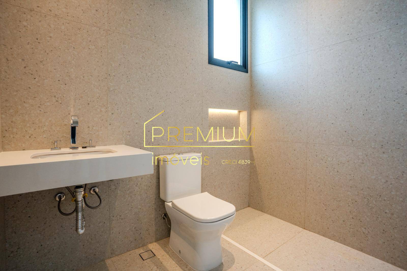 Casa à venda com 4 quartos, 348m² - Foto 28