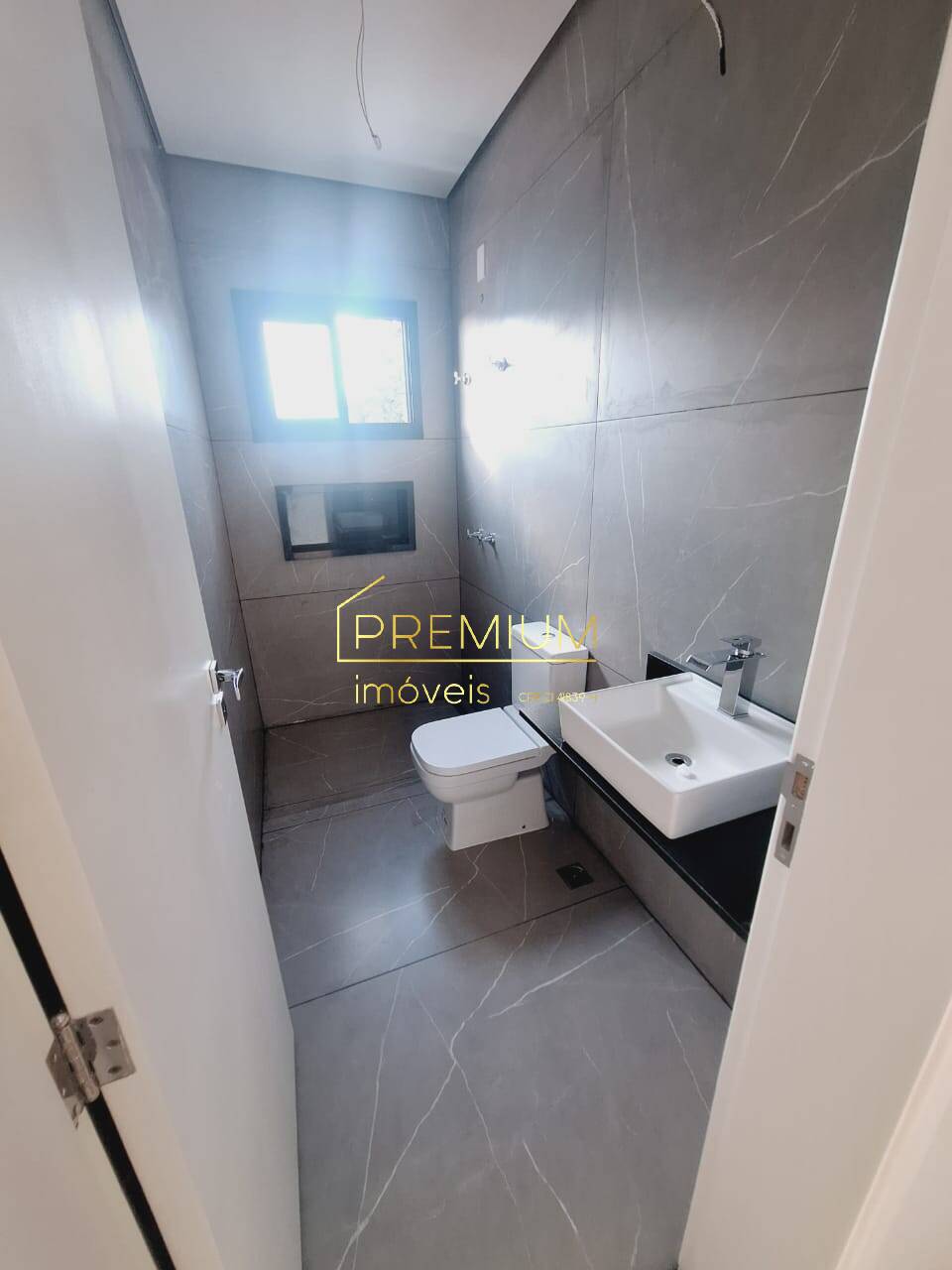 Casa à venda com 4 quartos, 204m² - Foto 9