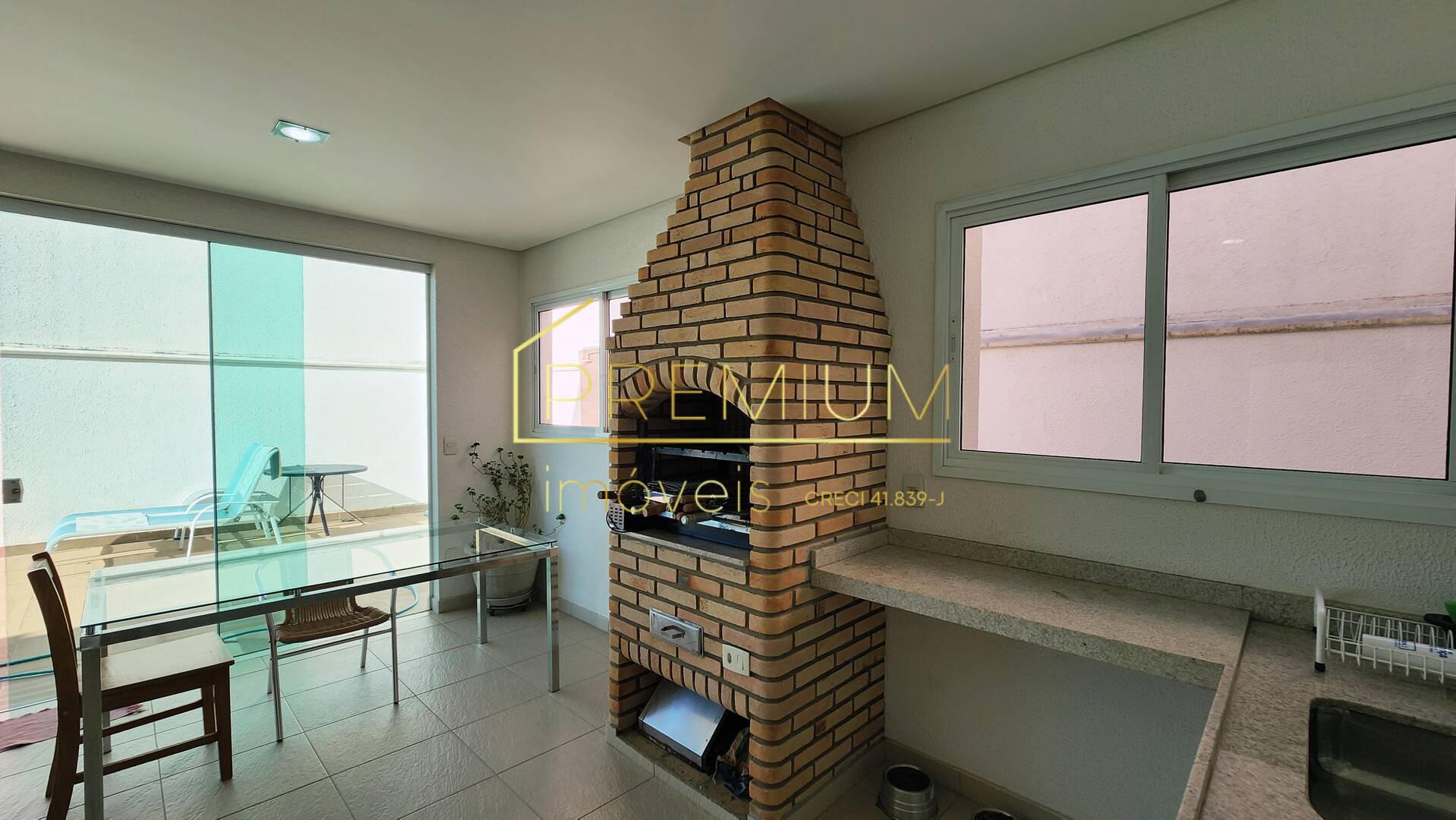 Casa, 3 quartos, 270 m² - Foto 16