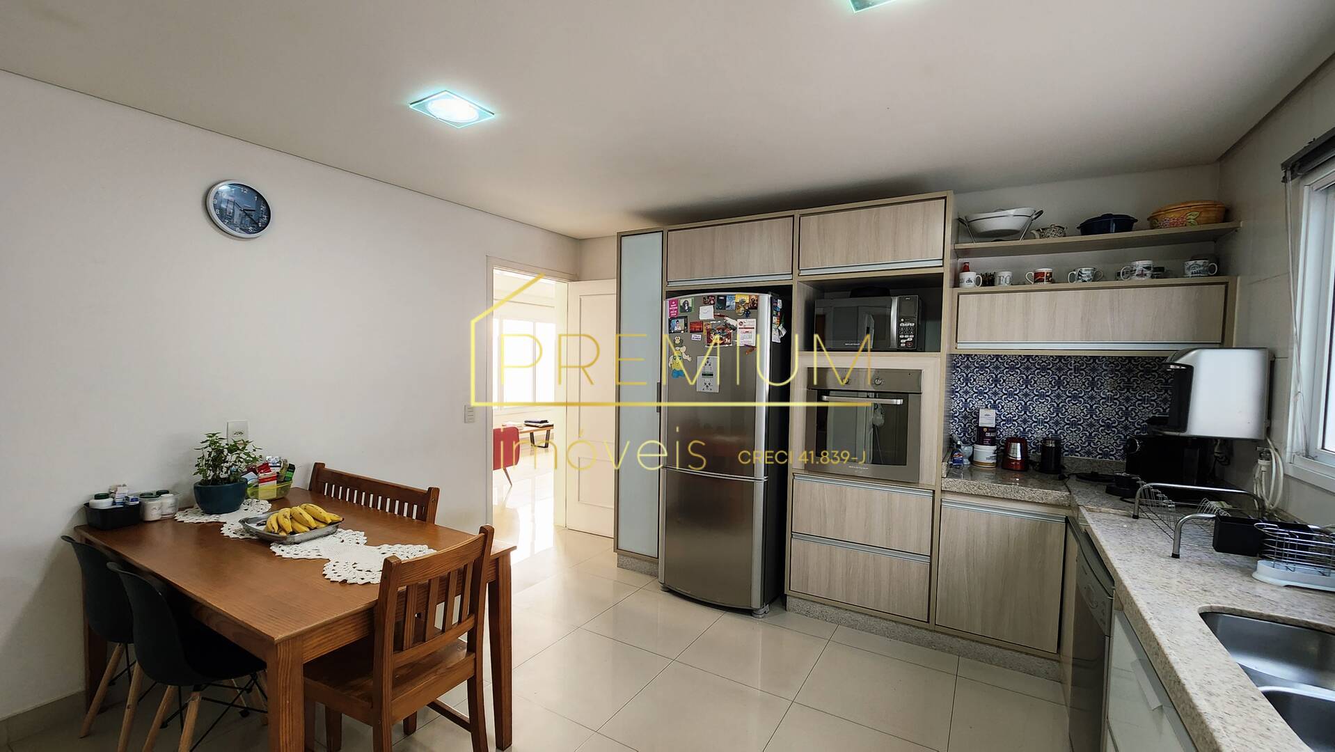 Casa, 3 quartos, 270 m² - Foto 24