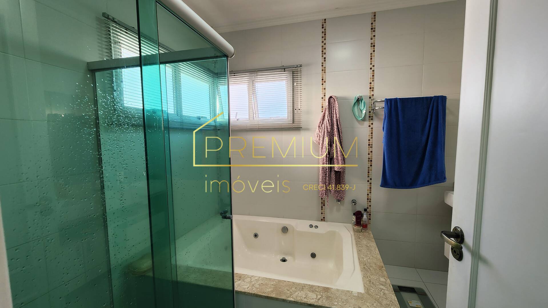 Casa, 3 quartos, 270 m² - Foto 39