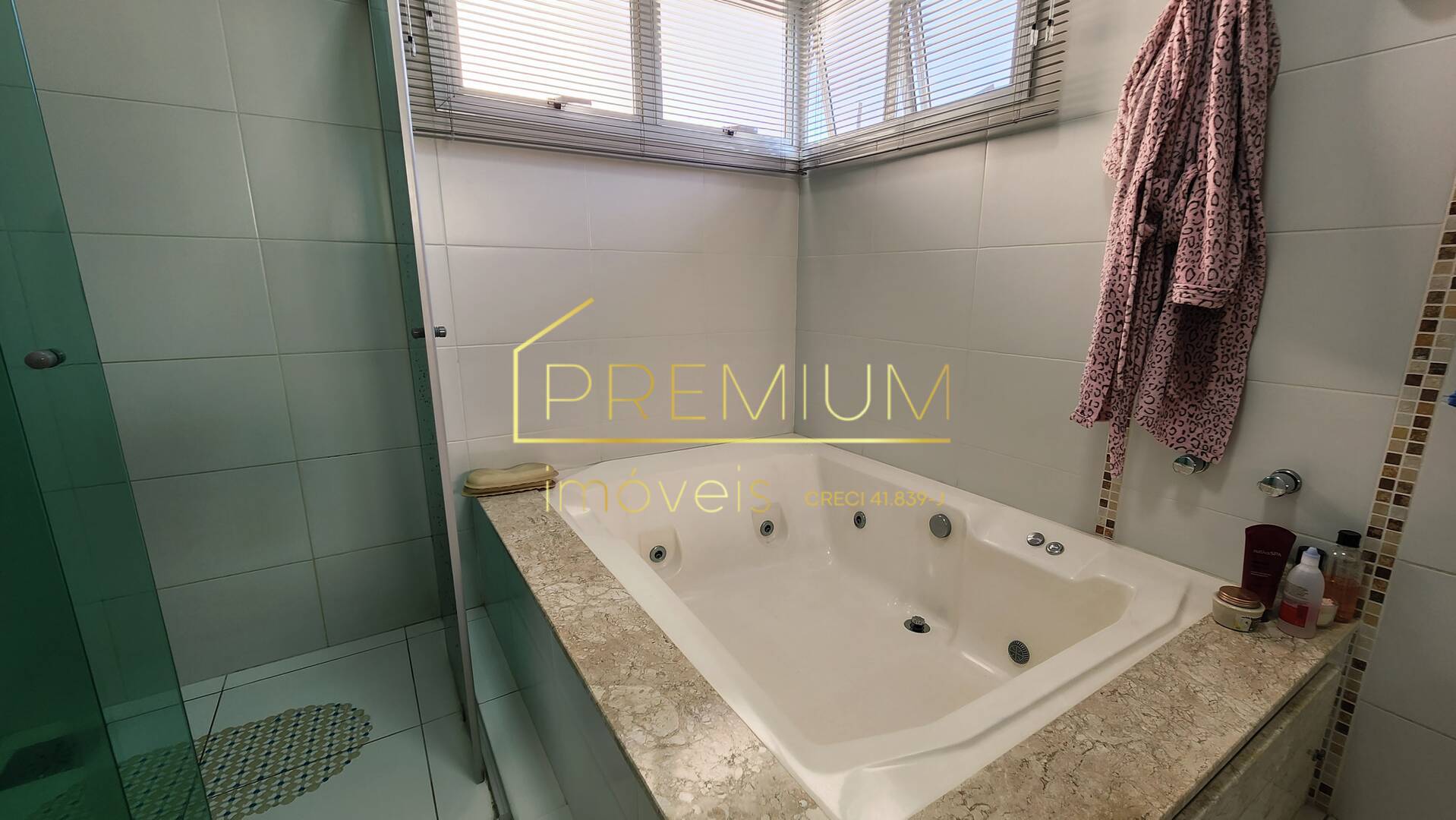 Casa, 3 quartos, 270 m² - Foto 42