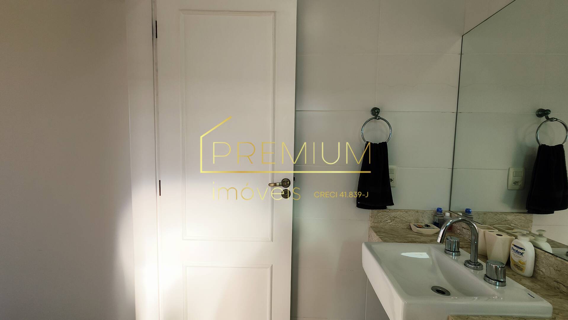 Casa, 3 quartos, 270 m² - Foto 49