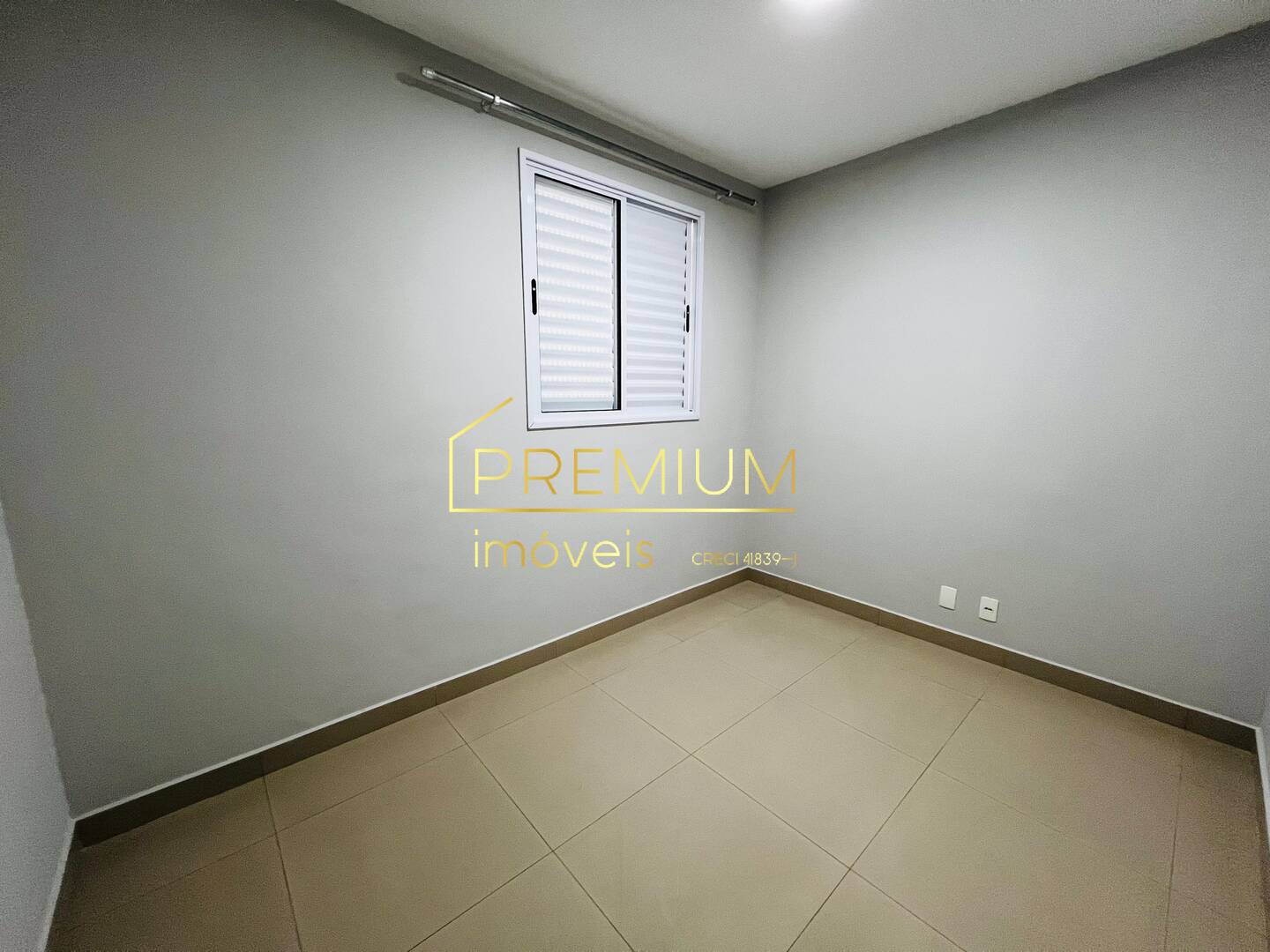 Apartamento para alugar com 3 quartos, 66m² - Foto 10