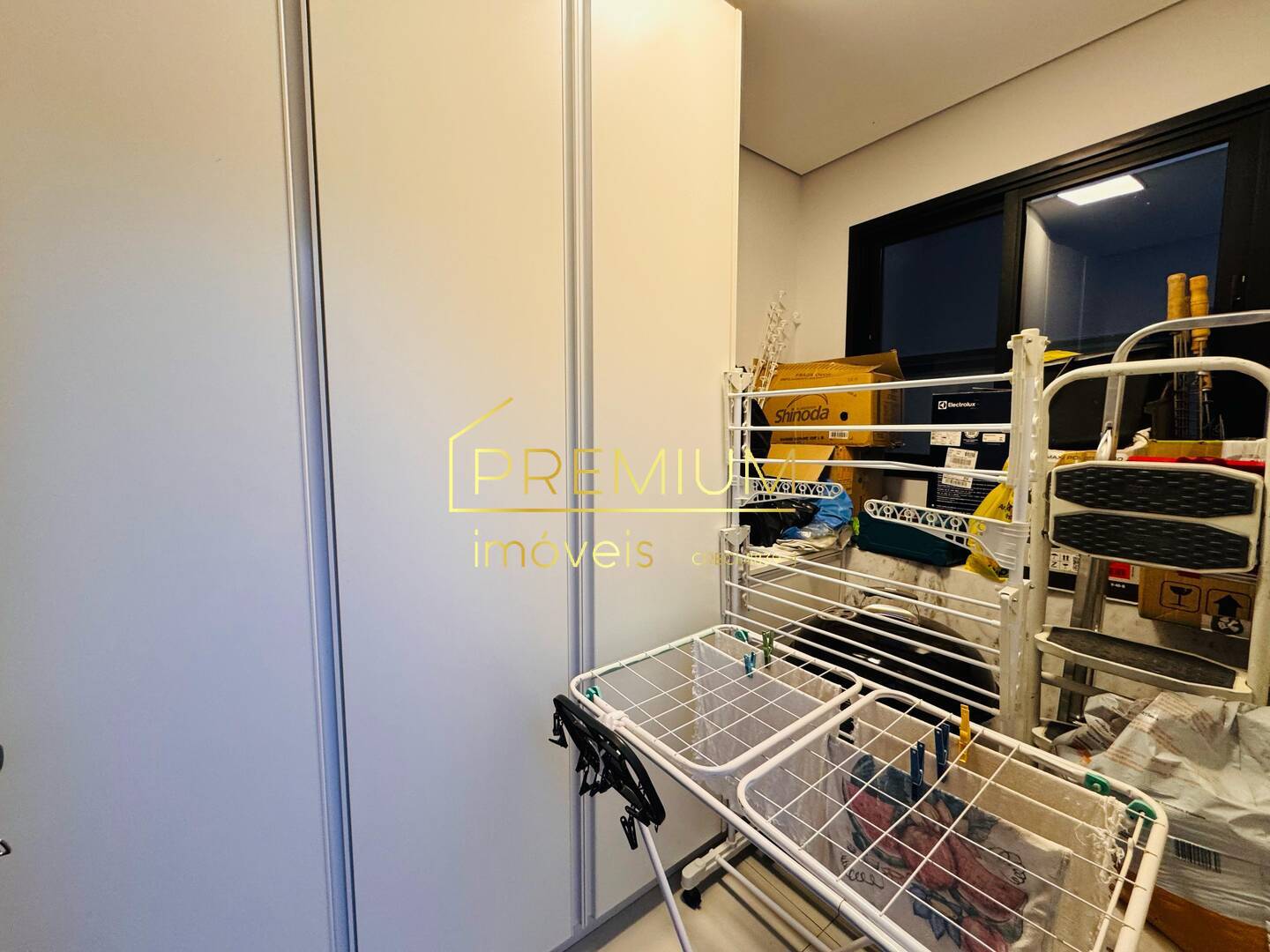 Casa à venda com 3 quartos, 338m² - Foto 21