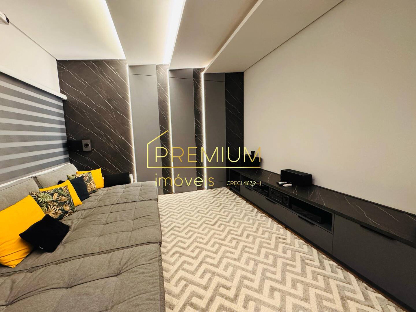 Casa à venda com 3 quartos, 338m² - Foto 33