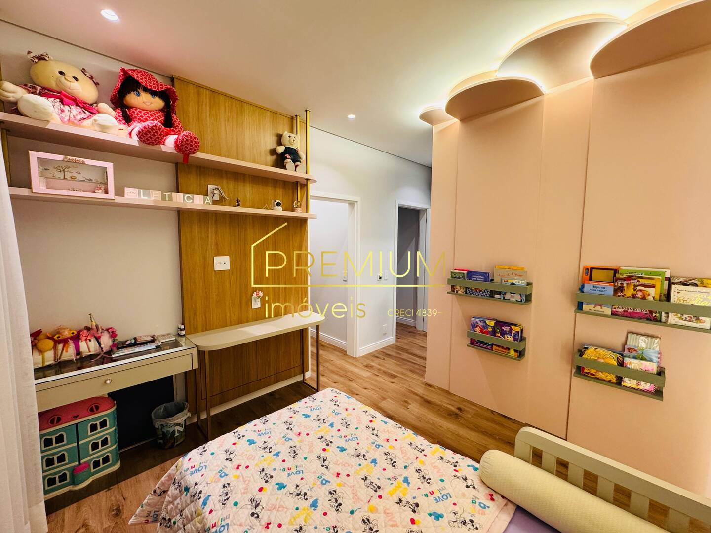 Casa à venda com 3 quartos, 338m² - Foto 40