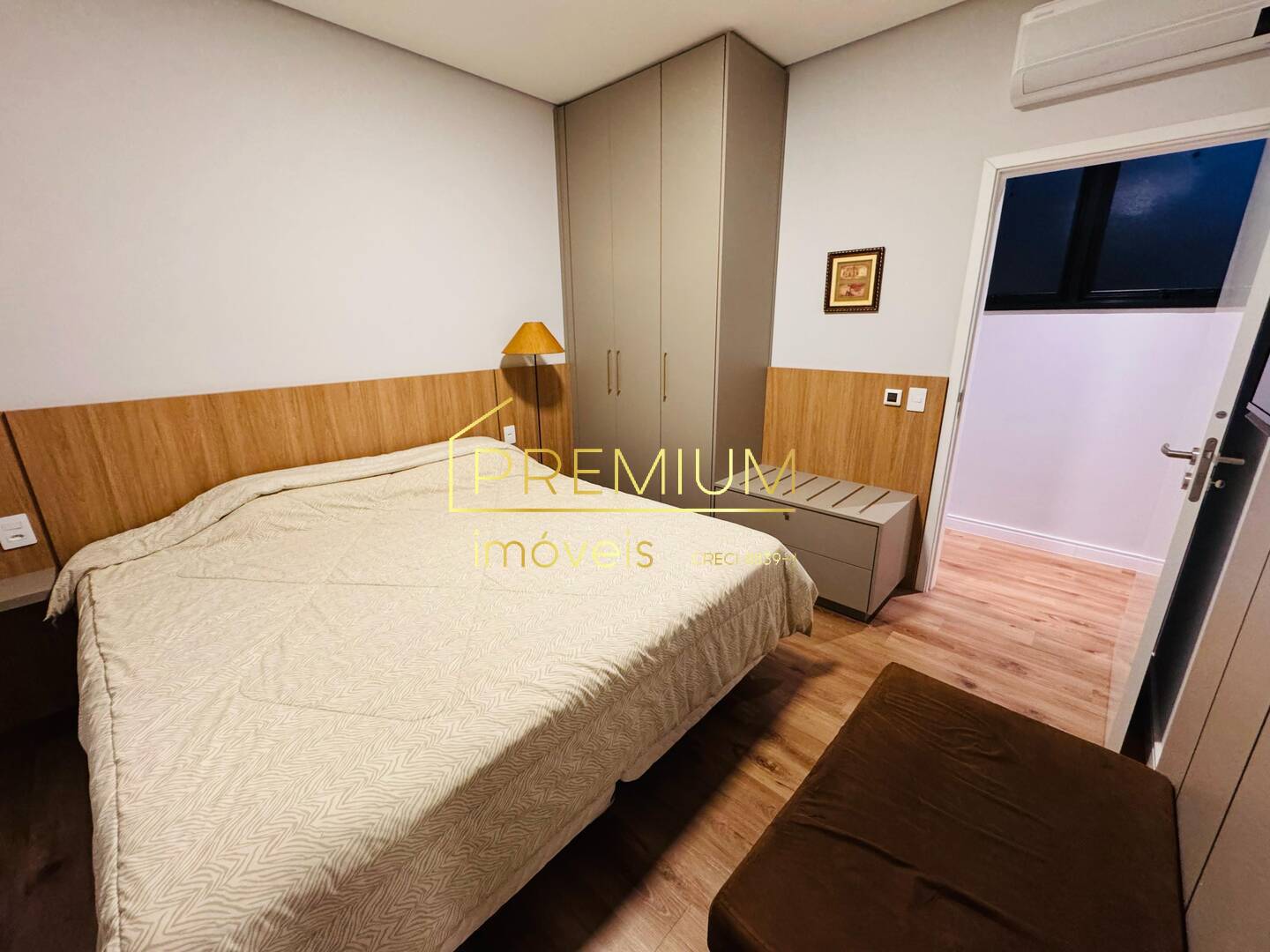 Casa à venda com 3 quartos, 338m² - Foto 42