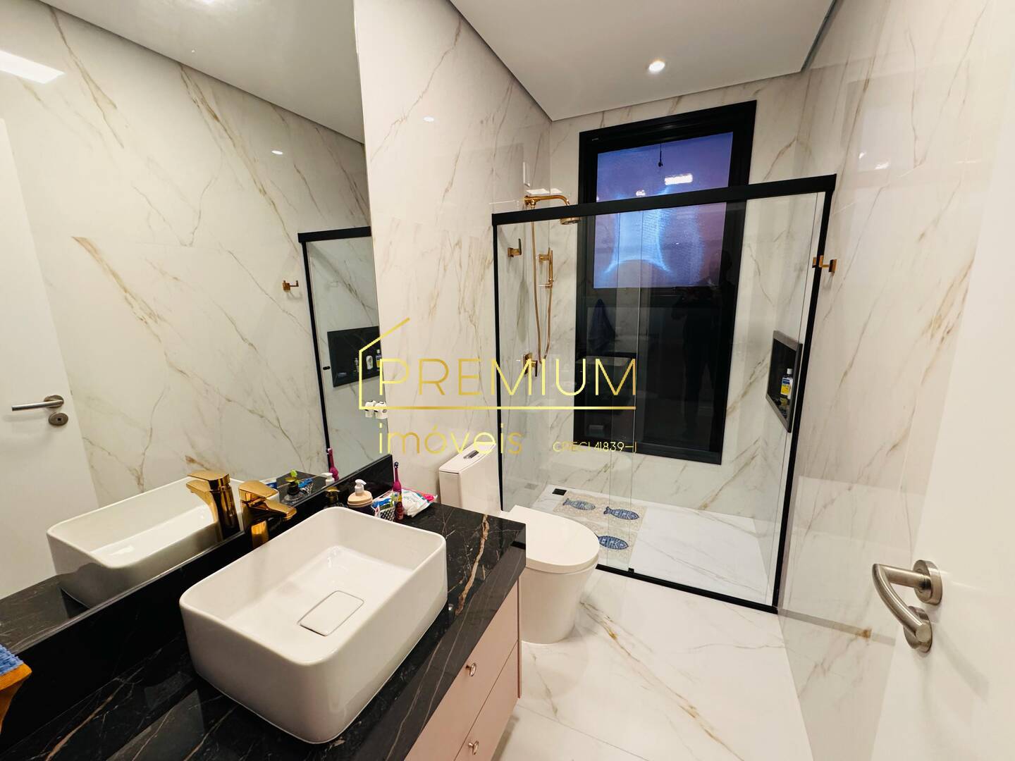 Casa à venda com 3 quartos, 338m² - Foto 41