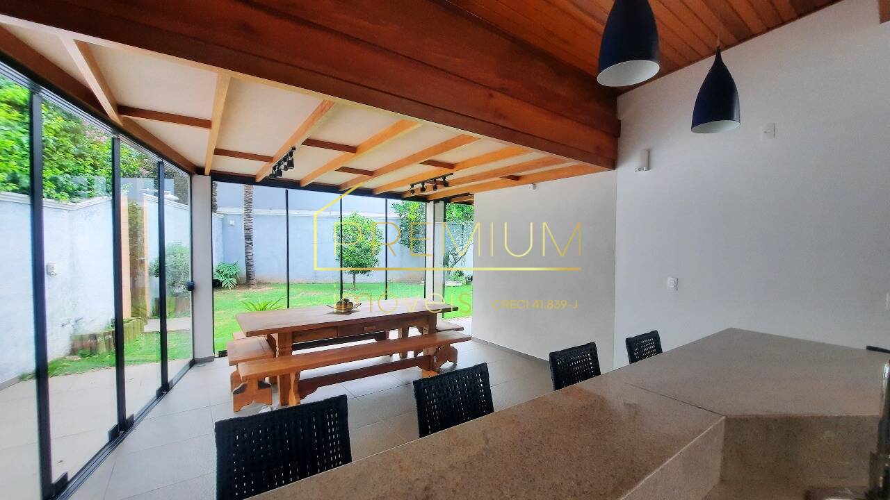 Casa, 3 quartos, 251 m² - Foto 6