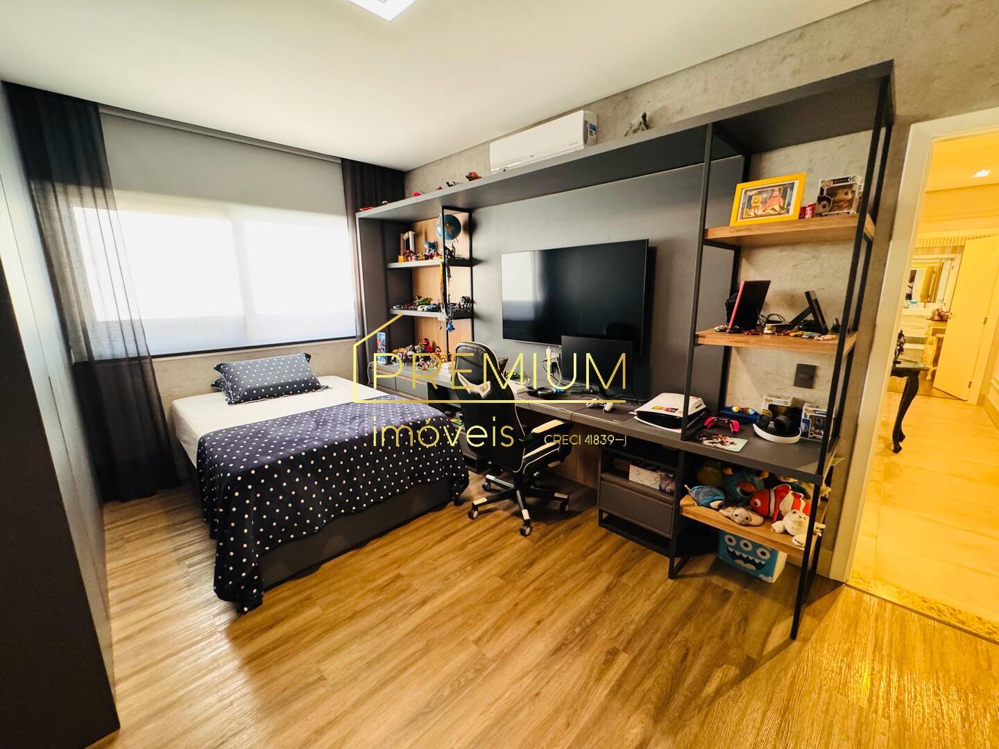Casa à venda com 3 quartos, 250m² - Foto 3