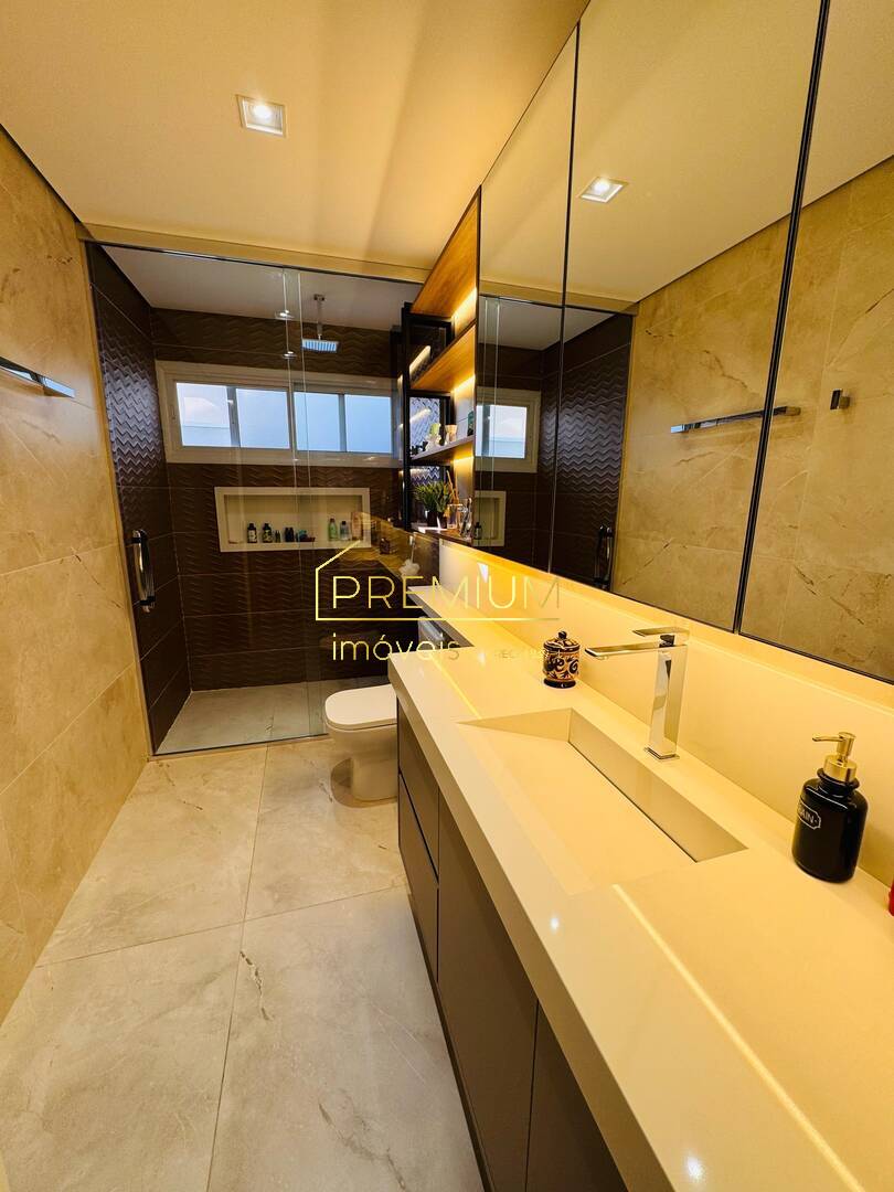Casa à venda com 3 quartos, 250m² - Foto 5