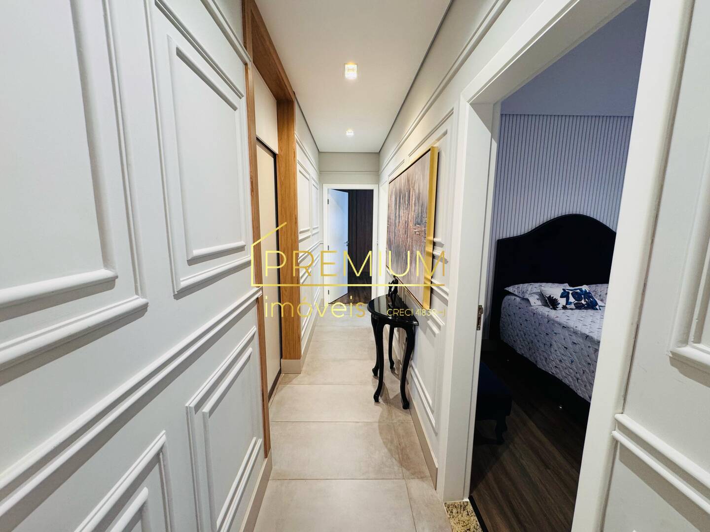 Casa à venda com 3 quartos, 250m² - Foto 11