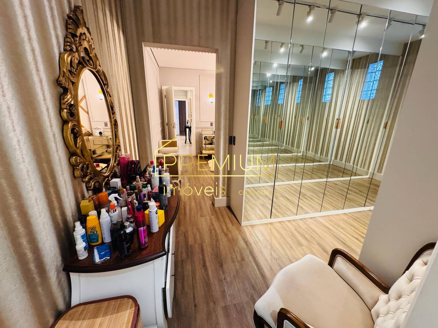 Casa à venda com 3 quartos, 250m² - Foto 15