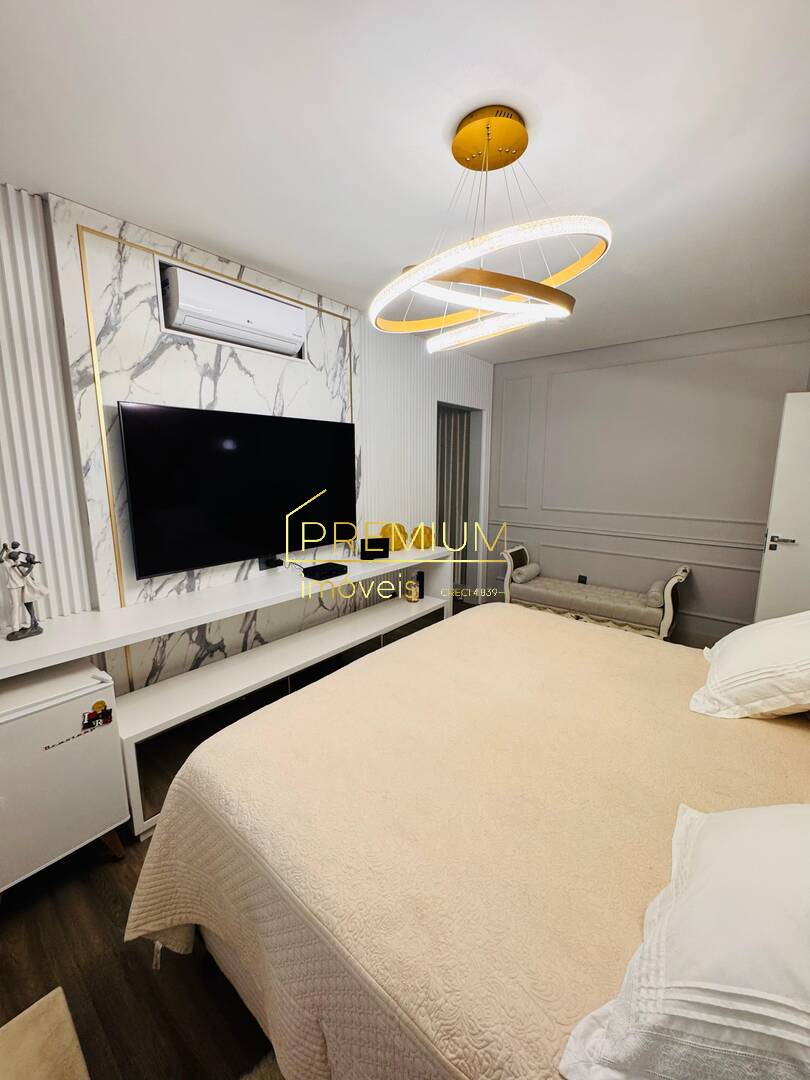 Casa à venda com 3 quartos, 250m² - Foto 17
